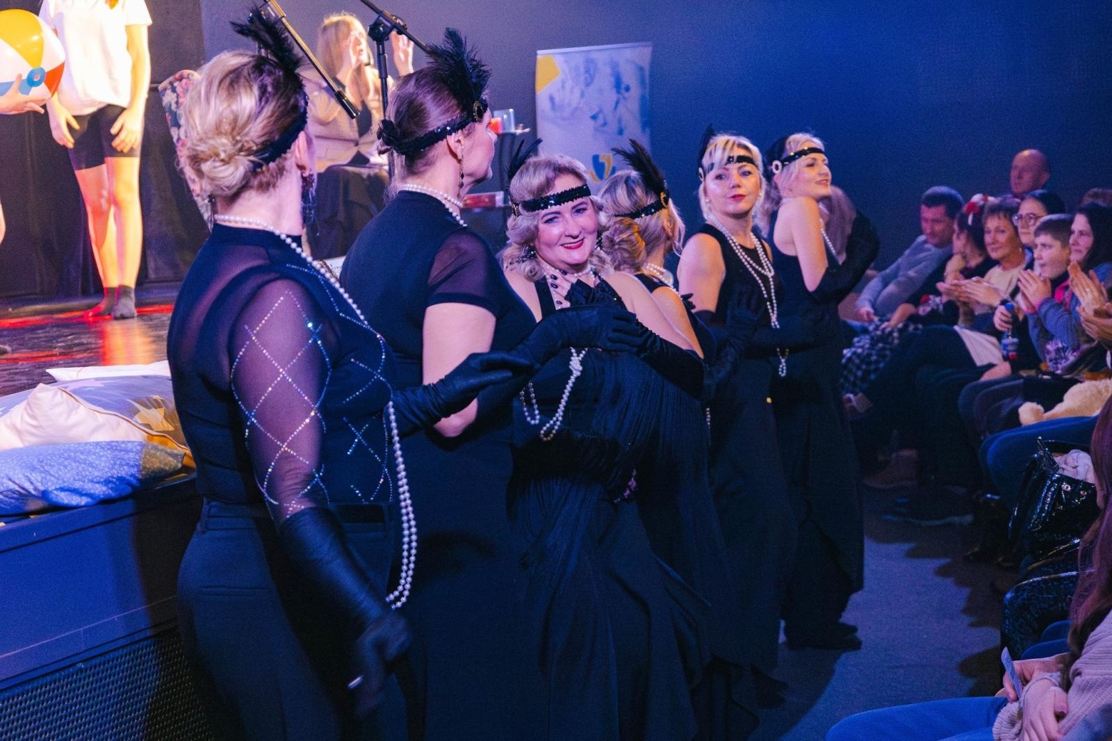 Zdjęcie w galerii na portalu naszwodzislaw.com: Jubileusz Kokoszyckiej Jesieni Artystycznej. X edycja za nami [FOTO] wiadomości z regionu