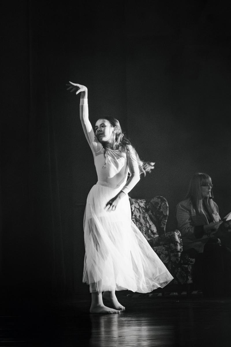 Zdjęcie w galerii na portalu naszwodzislaw.com: Jubileusz Kokoszyckiej Jesieni Artystycznej. X edycja za nami [FOTO] wiadomości z regionu