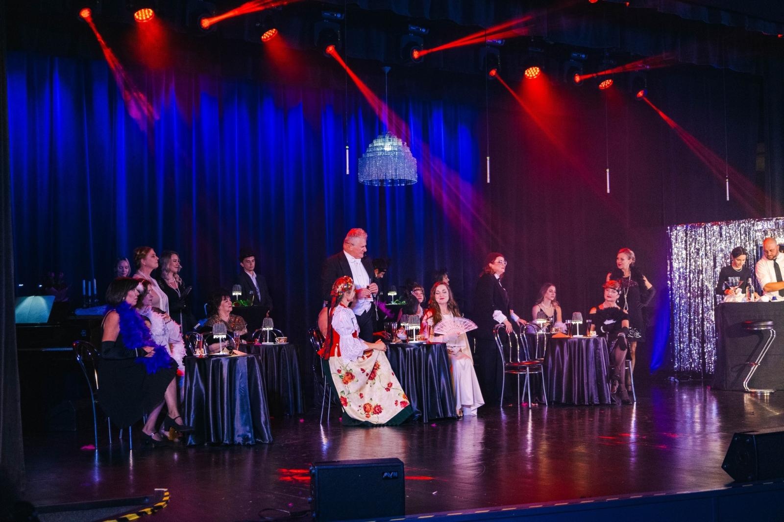 Zdjęcie w galerii na portalu naszwodzislaw.com: Jubileusz Kokoszyckiej Jesieni Artystycznej. X edycja za nami [FOTO] wiadomości z regionu