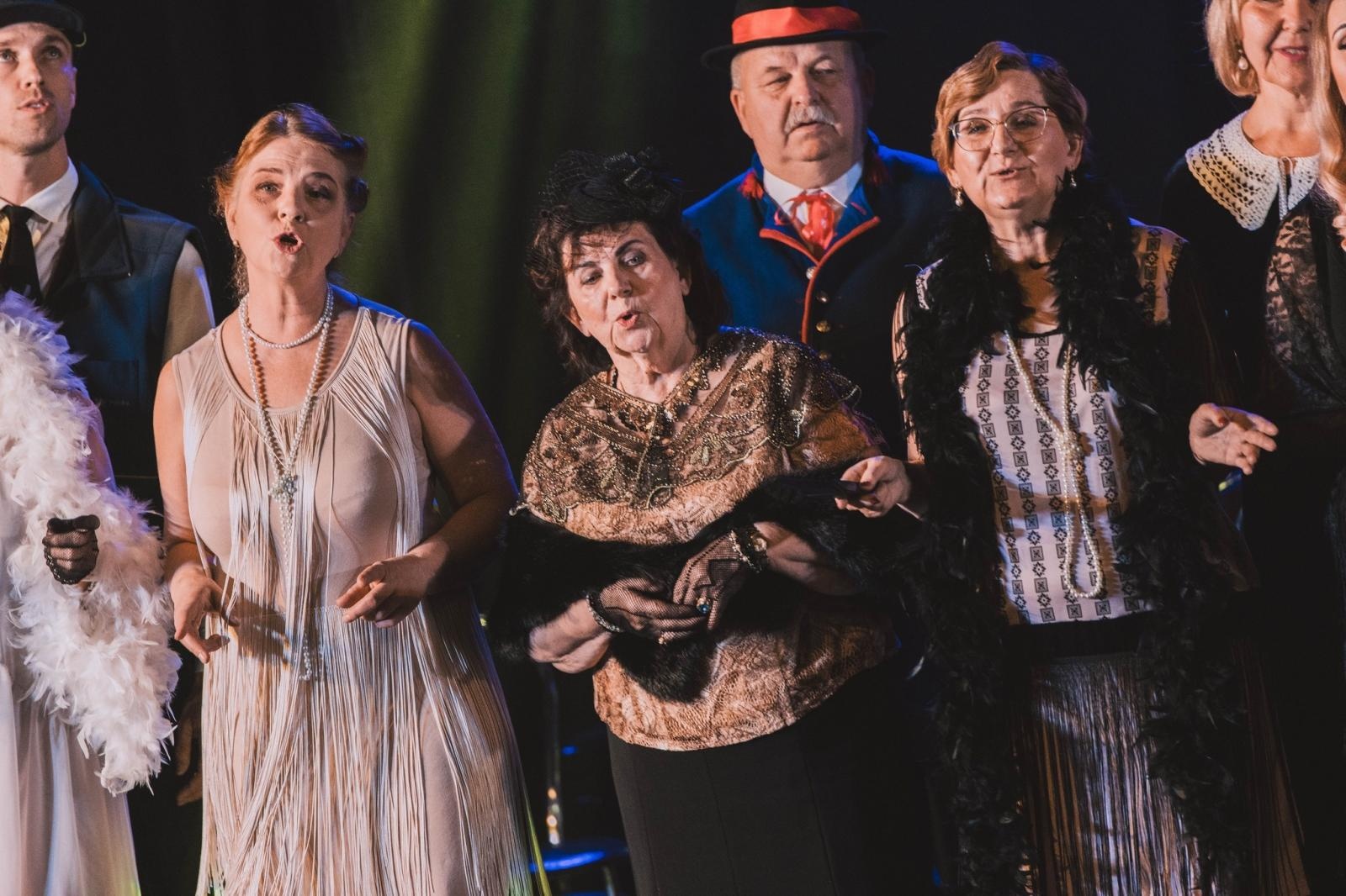 Zdjęcie w galerii na portalu naszwodzislaw.com: Jubileusz Kokoszyckiej Jesieni Artystycznej. X edycja za nami [FOTO] wiadomości z regionu