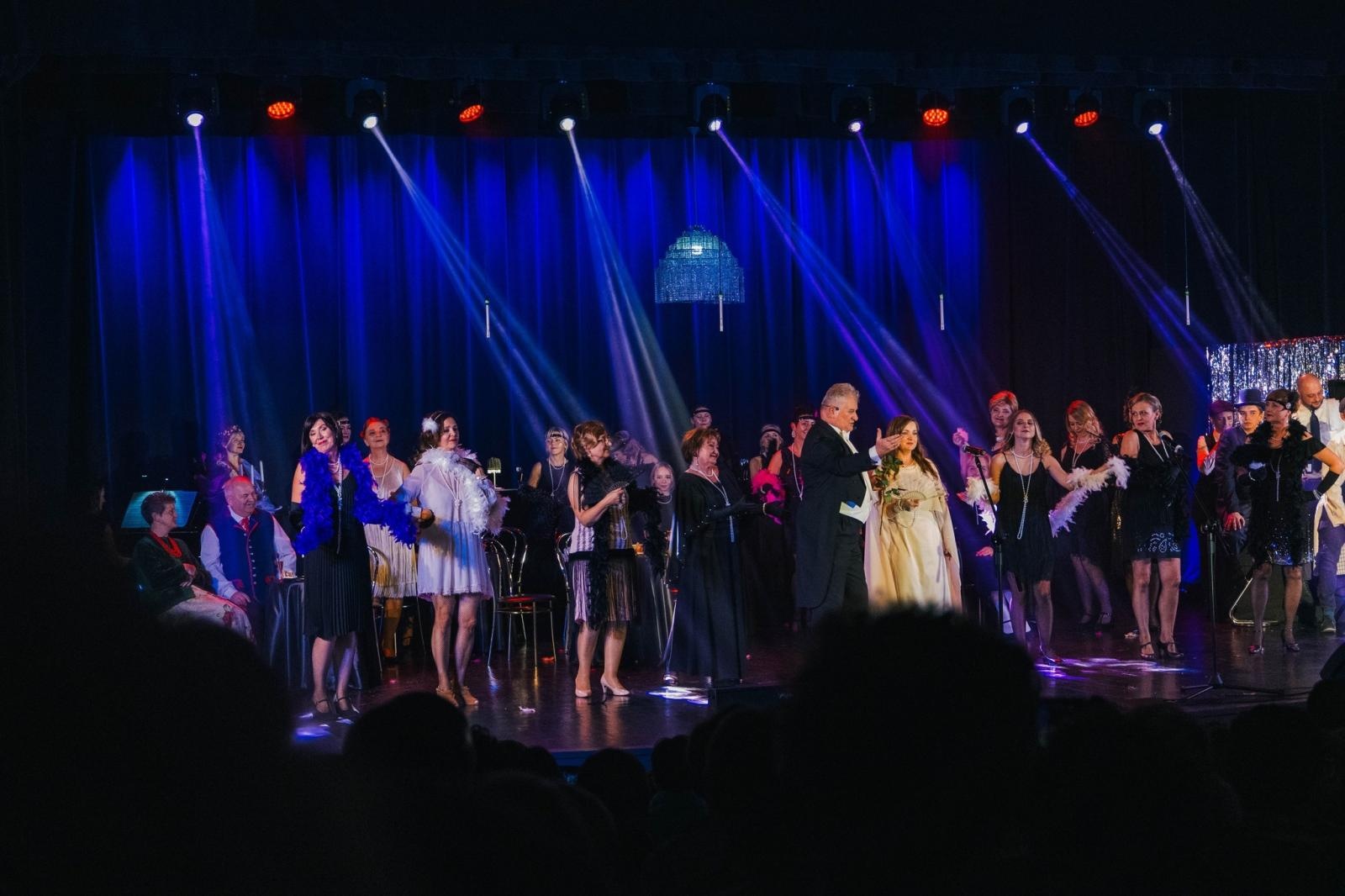 Zdjęcie w galerii na portalu naszwodzislaw.com: Jubileusz Kokoszyckiej Jesieni Artystycznej. X edycja za nami [FOTO] wiadomości z regionu