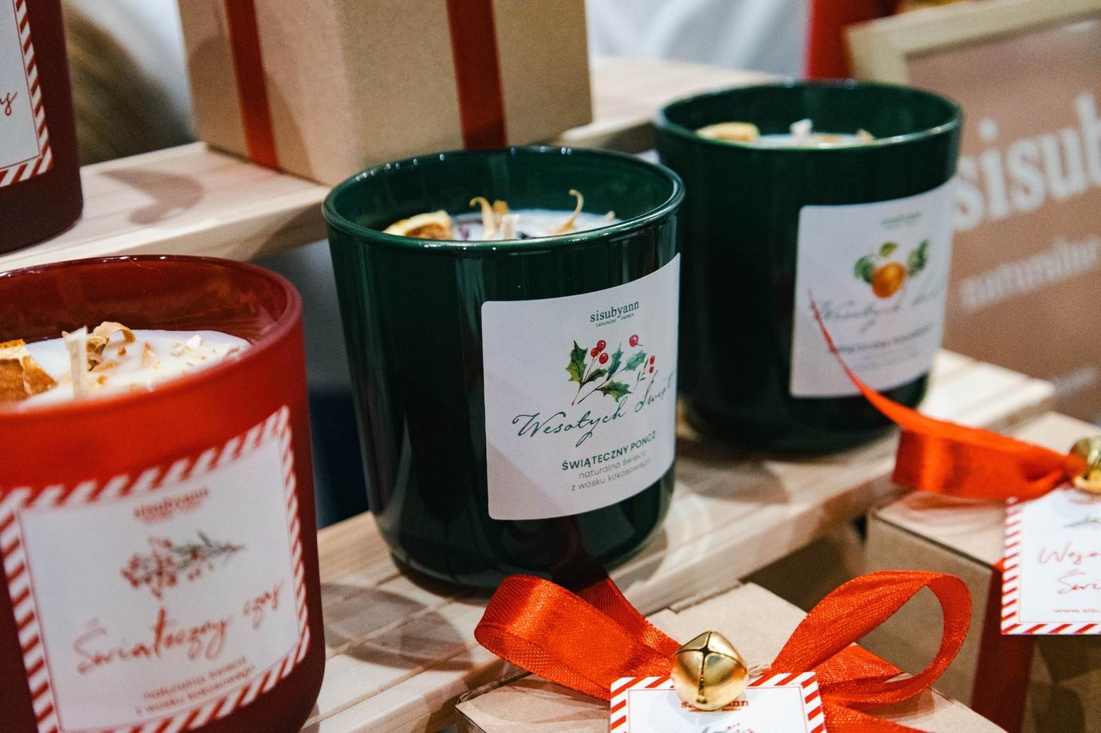 Zdjęcie w galerii na portalu naszwodzislaw.com: Jubileusz Kokoszyckiej Jesieni Artystycznej. X edycja za nami [FOTO] wiadomości z regionu