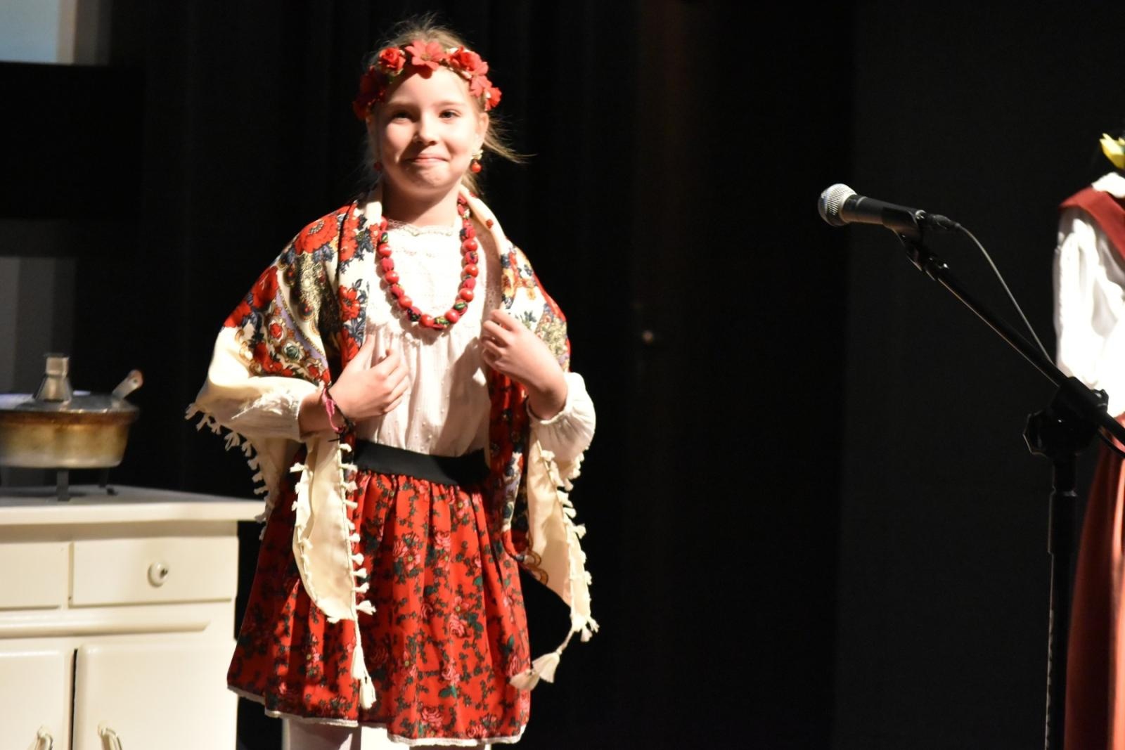 Zdjęcie w galerii na portalu naszwodzislaw.com: Uczniowie z Gminy Godów świetnie zaprezentowali śląską gwarę [FOTO] wiadomości z regionu