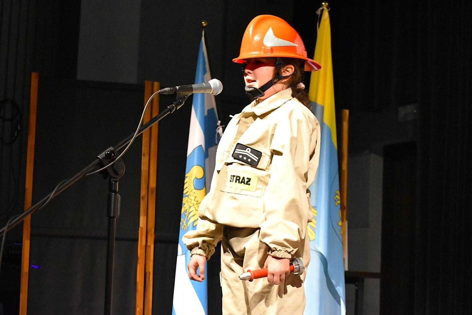 Zdjęcie w galerii na portalu naszwodzislaw.com: Uczniowie z Gminy Godów świetnie zaprezentowali śląską gwarę [FOTO] wiadomości z regionu