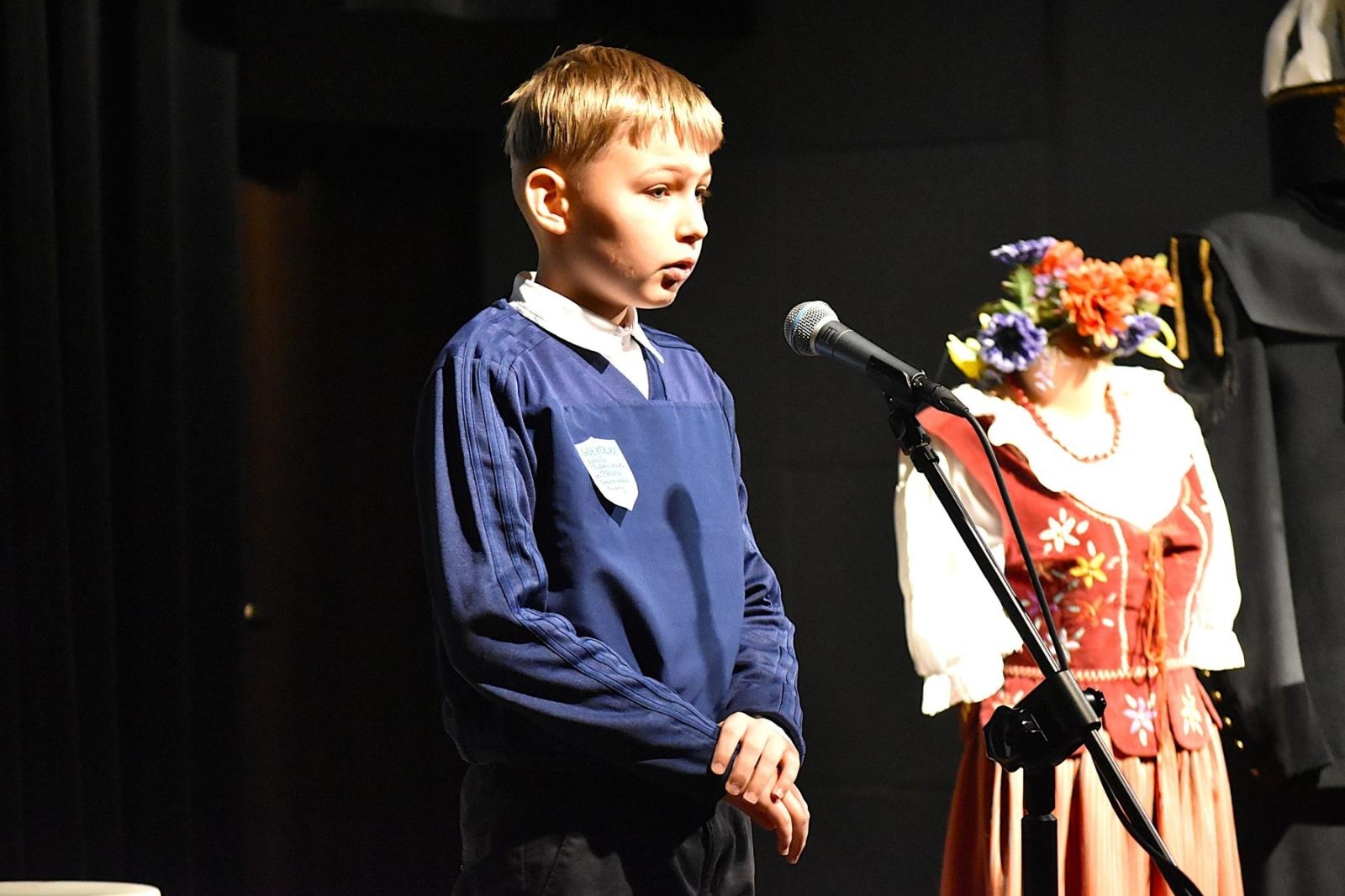 Zdjęcie w galerii na portalu naszwodzislaw.com: Uczniowie z Gminy Godów świetnie zaprezentowali śląską gwarę [FOTO] wiadomości z regionu