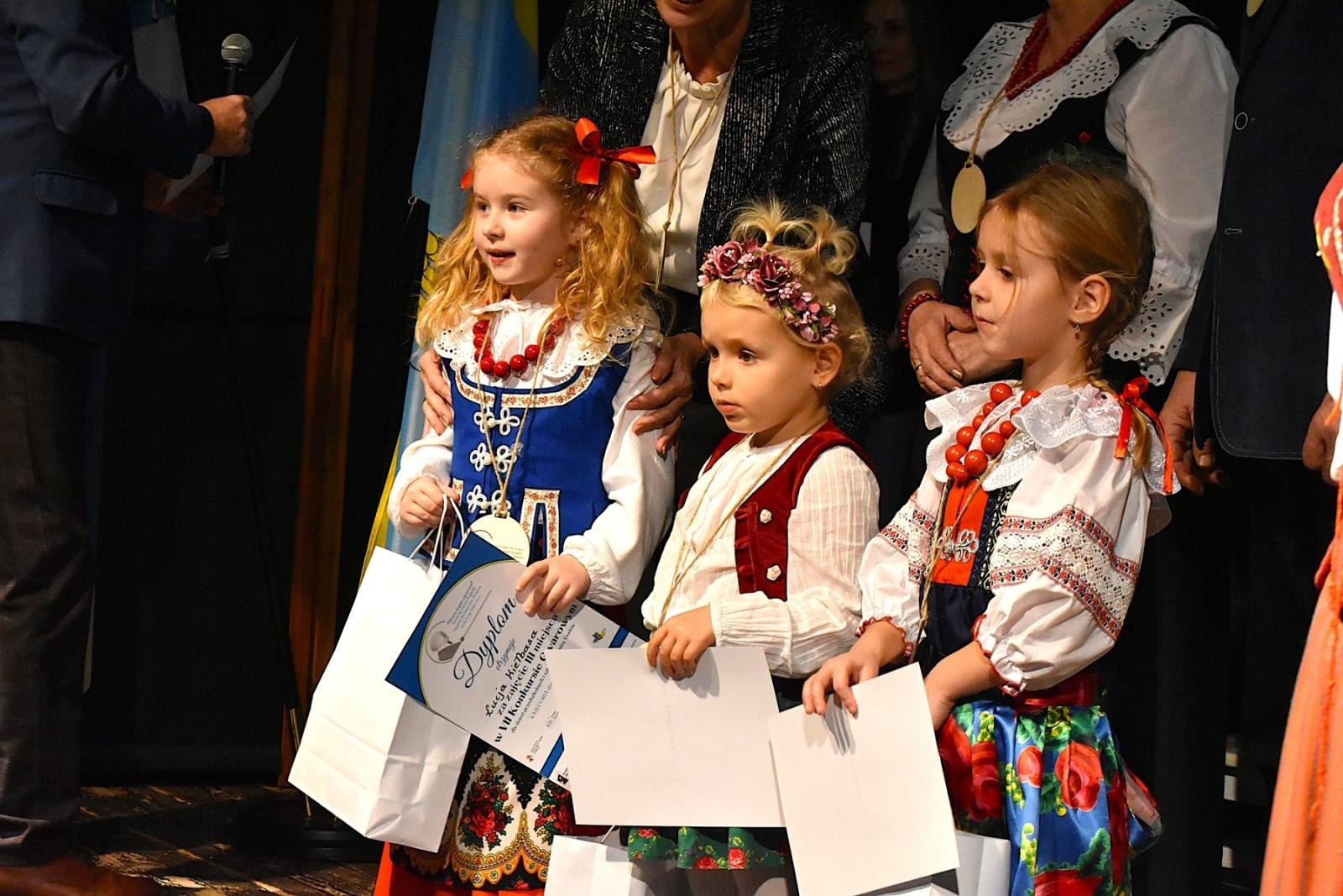 Zdjęcie w galerii na portalu naszwodzislaw.com: Uczniowie z Gminy Godów świetnie zaprezentowali śląską gwarę [FOTO] wiadomości z regionu