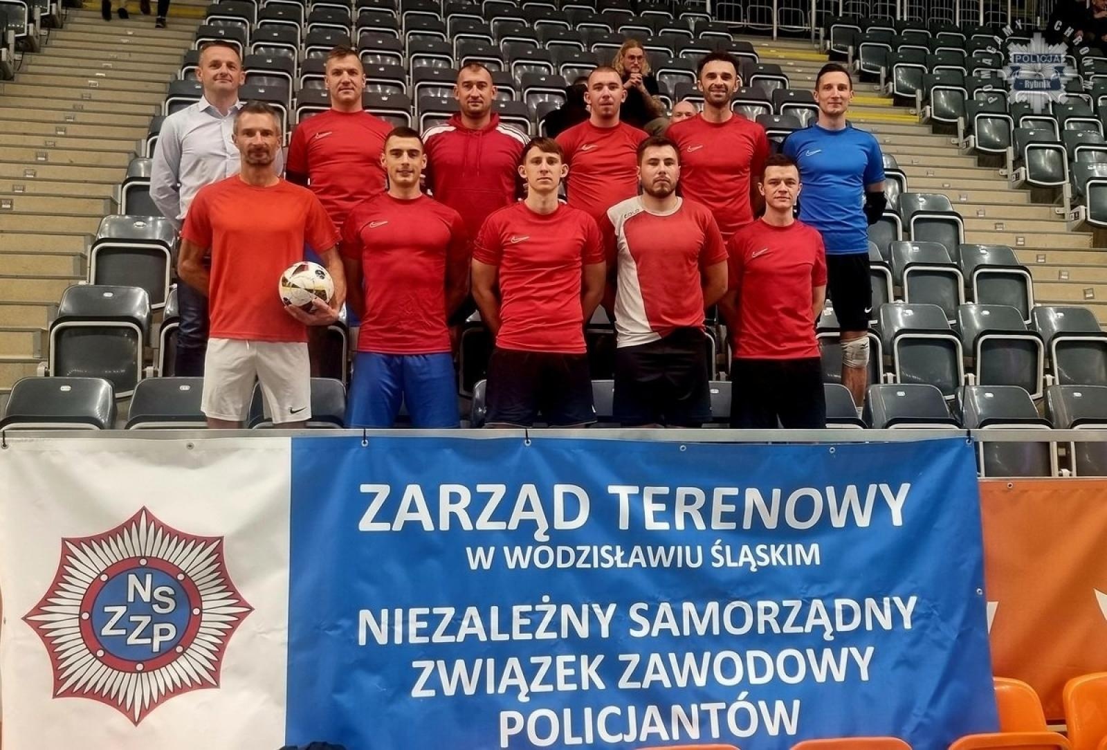 Zdjęcie w galerii na portalu naszwodzislaw.com: Turniej służb mundurowych w Jastrzębiu-Zdroju. Trzecie miejsce wodzisławskich policjantów wiadomości z regionu