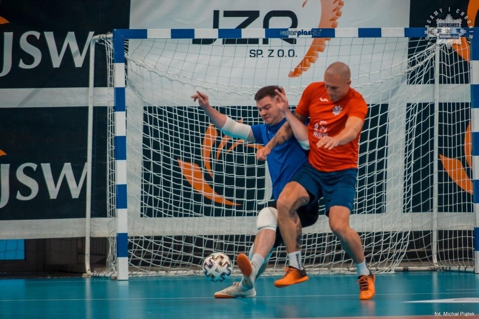 Zdjęcie w galerii na portalu naszwodzislaw.com: Turniej służb mundurowych w Jastrzębiu-Zdroju. Trzecie miejsce wodzisławskich policjantów wiadomości z regionu