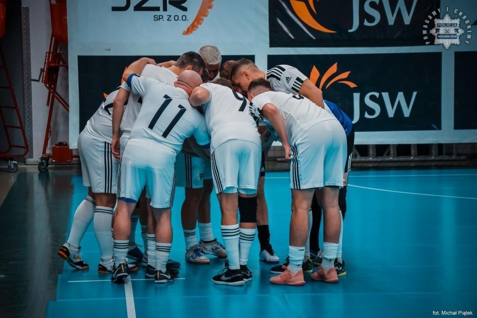 Zdjęcie w galerii na portalu naszwodzislaw.com: Turniej służb mundurowych w Jastrzębiu-Zdroju. Trzecie miejsce wodzisławskich policjantów wiadomości z regionu