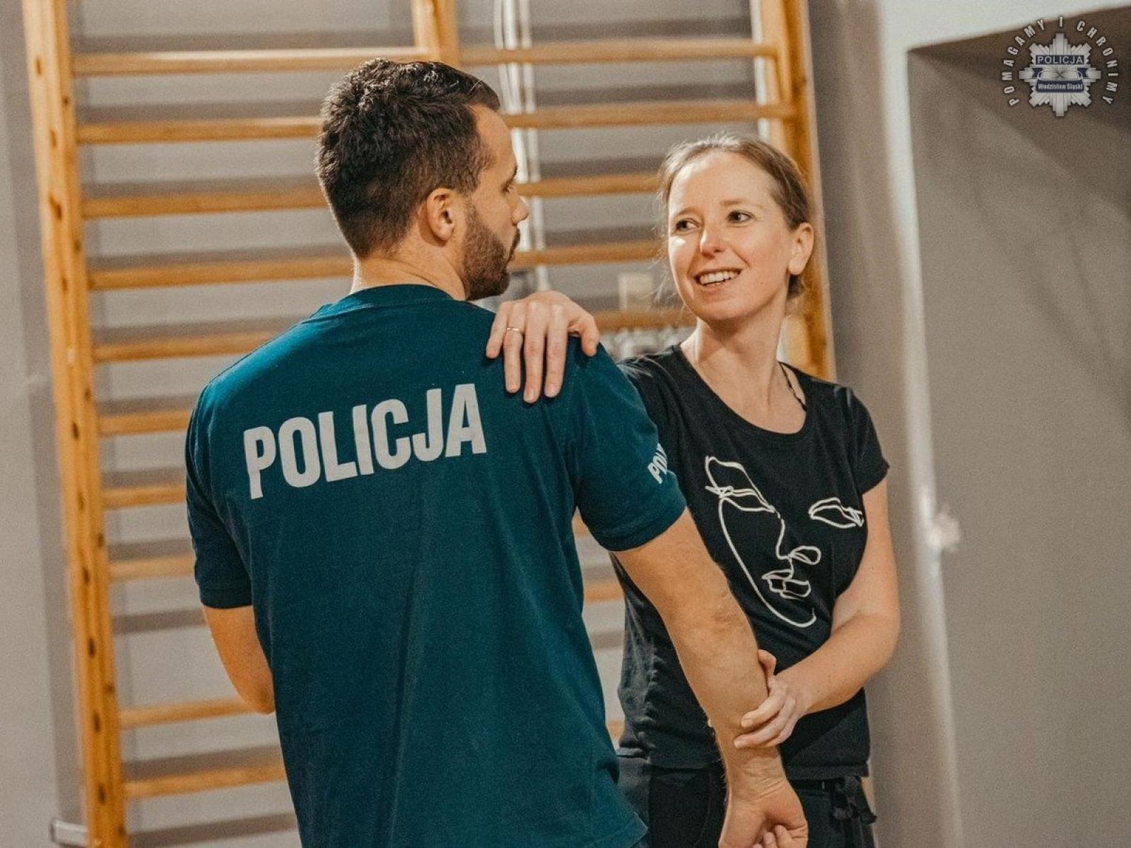 Zdjęcie w galerii na portalu naszwodzislaw.com: Drugie warsztaty samoobrony dla kobiet za nami wiadomości z regionu