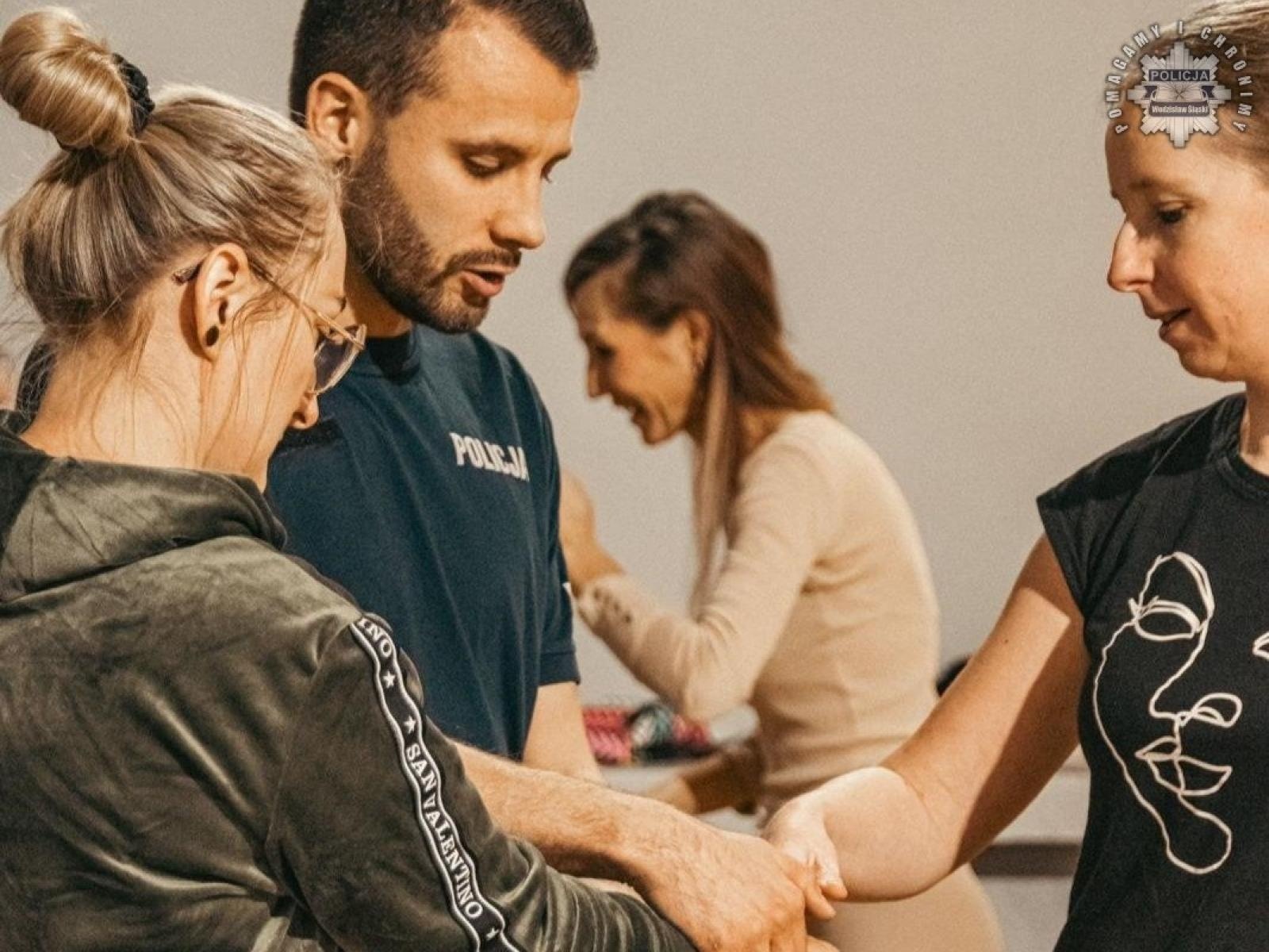 Zdjęcie w galerii na portalu naszwodzislaw.com: Drugie warsztaty samoobrony dla kobiet za nami wiadomości z regionu