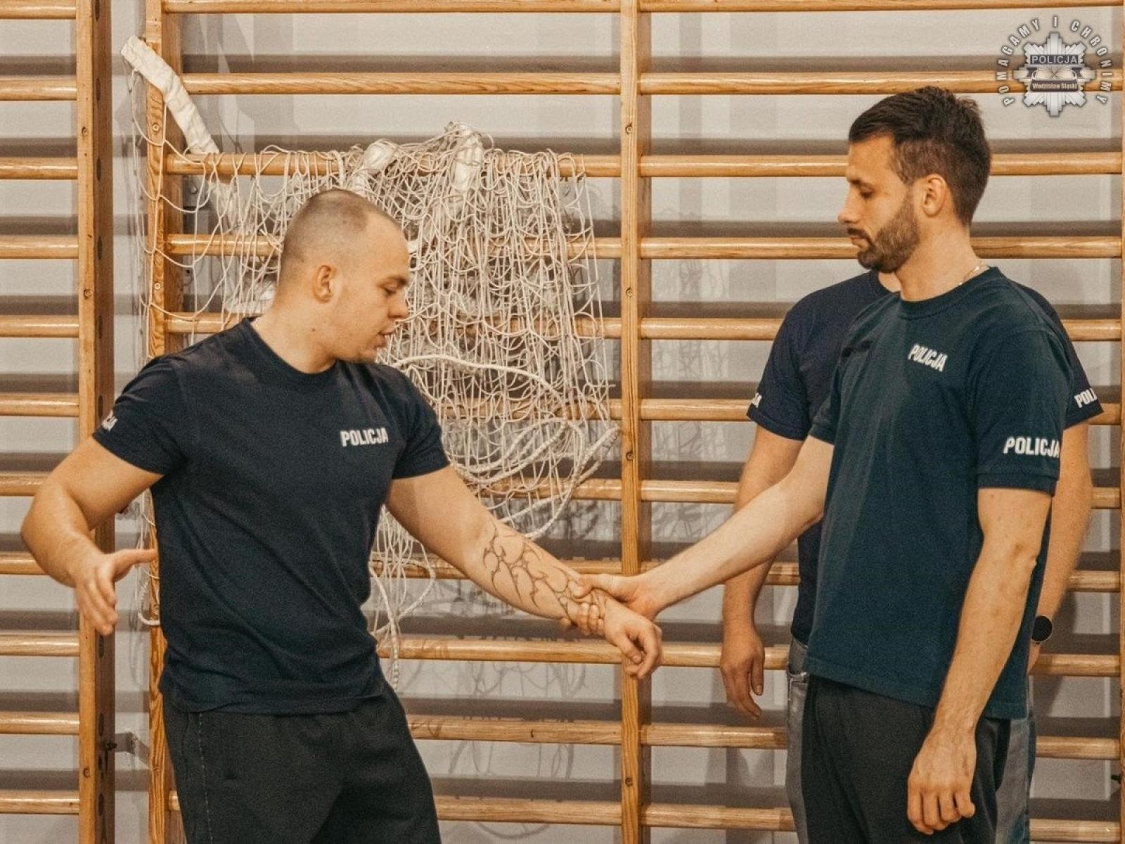 Zdjęcie w galerii na portalu naszwodzislaw.com: Drugie warsztaty samoobrony dla kobiet za nami wiadomości z regionu