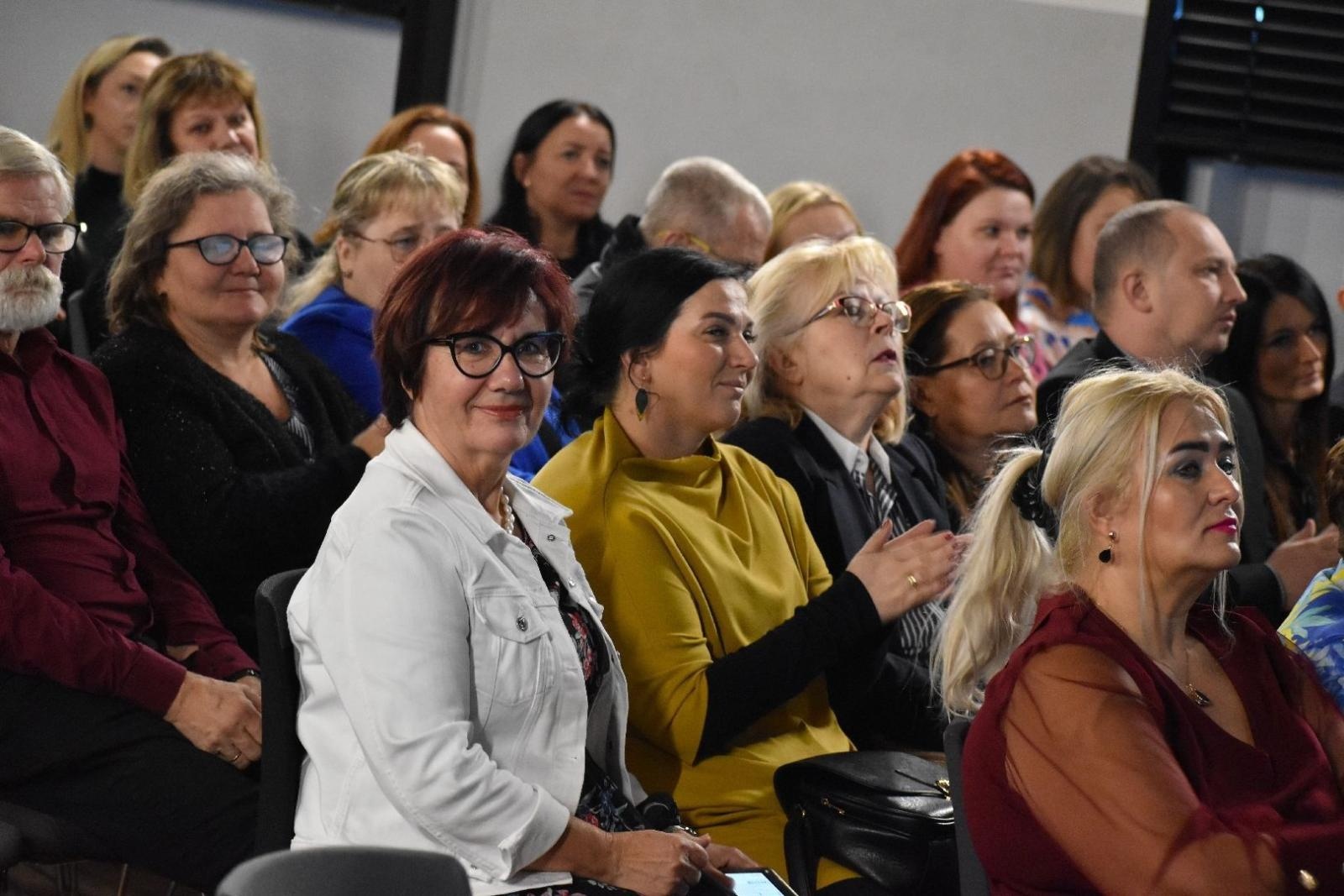 Zdjęcie w galerii na portalu naszwodzislaw.com: Możesz i Ty. Konferencja rodzin zastępczych za nami wiadomości z regionu