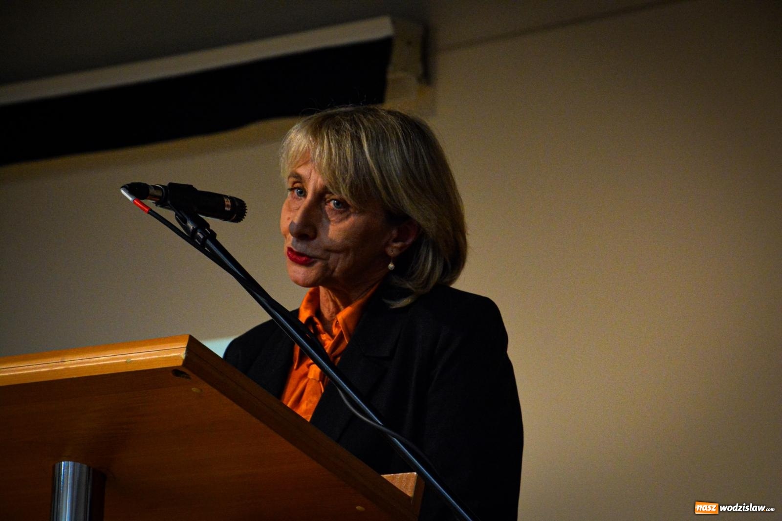 Zdjęcie w galerii na portalu naszwodzislaw.com: Stypendyści premiera odebrali w Raciborzu dyplomy wiadomości z regionu