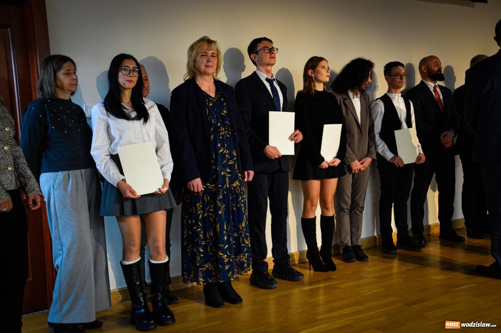 Zdjęcie w galerii na portalu naszwodzislaw.com: Stypendyści premiera odebrali w Raciborzu dyplomy wiadomości z regionu