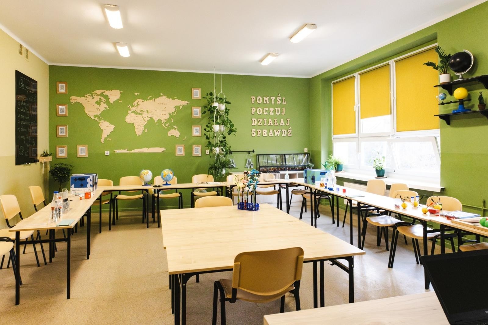 Zdjęcie w galerii na portalu naszwodzislaw.com: W wodzisławskiej SP 2 otwarto Zieloną Pracownię [FOTO] wiadomości z regionu