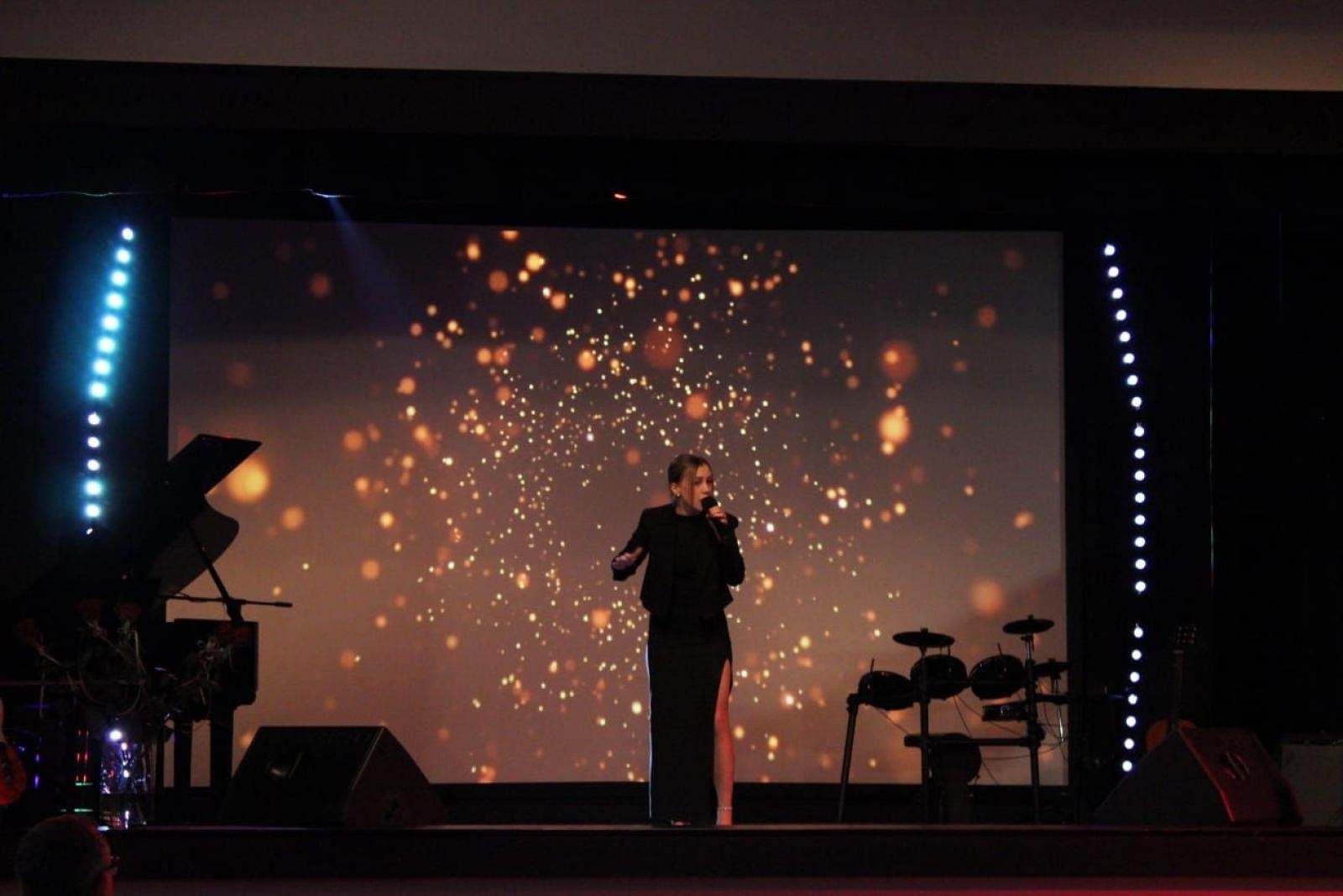 Zdjęcie w galerii na portalu naszwodzislaw.com: Muzyczne talenty powiatu wodzisławskiego. XVI edycja konkursu Cantemus za nami wiadomości z regionu