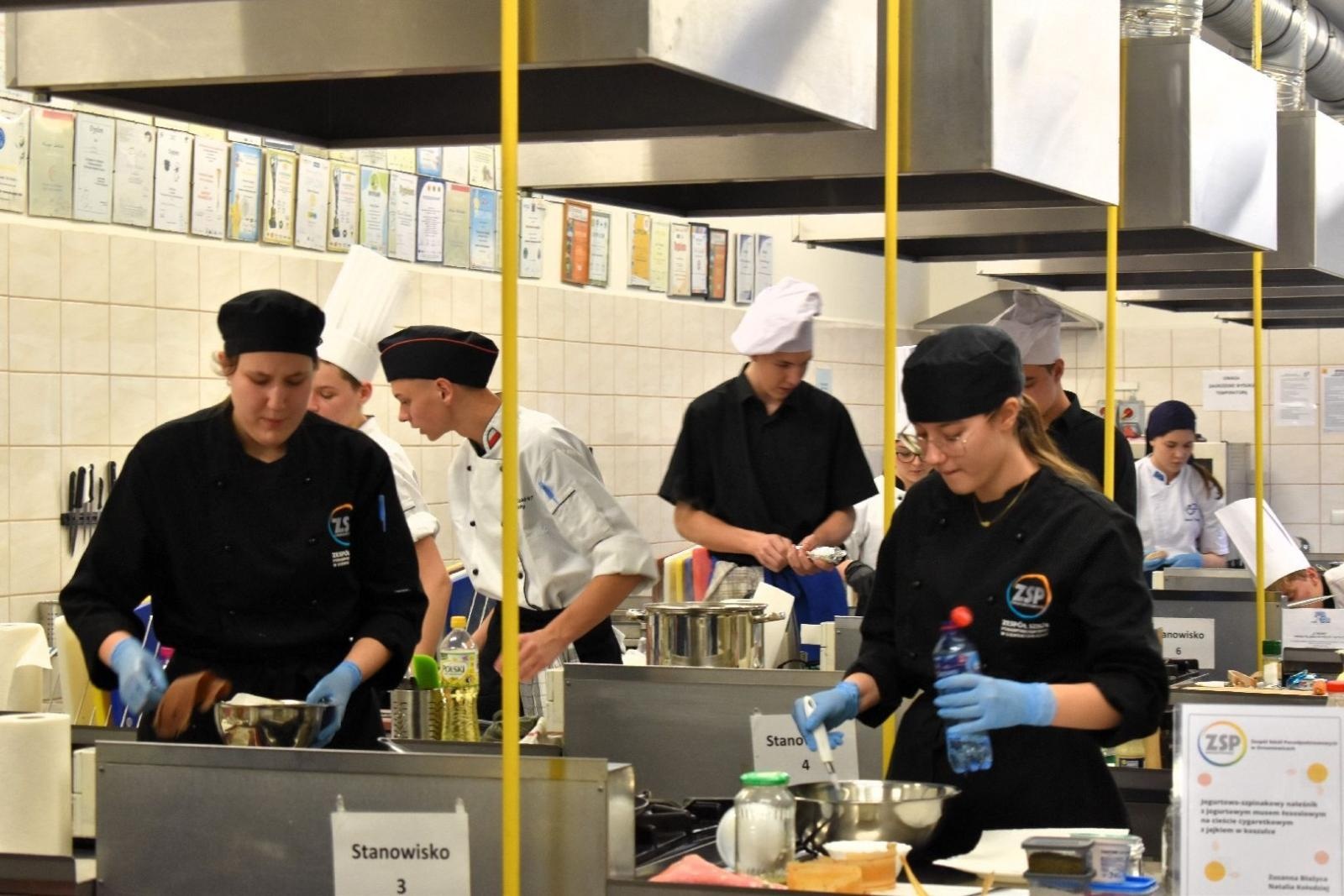 Zdjęcie w galerii na portalu naszwodzislaw.com: Kulinarne majstersztyki. Za nami Śląska Jesień Kulinarna [FOTO] wiadomości z regionu