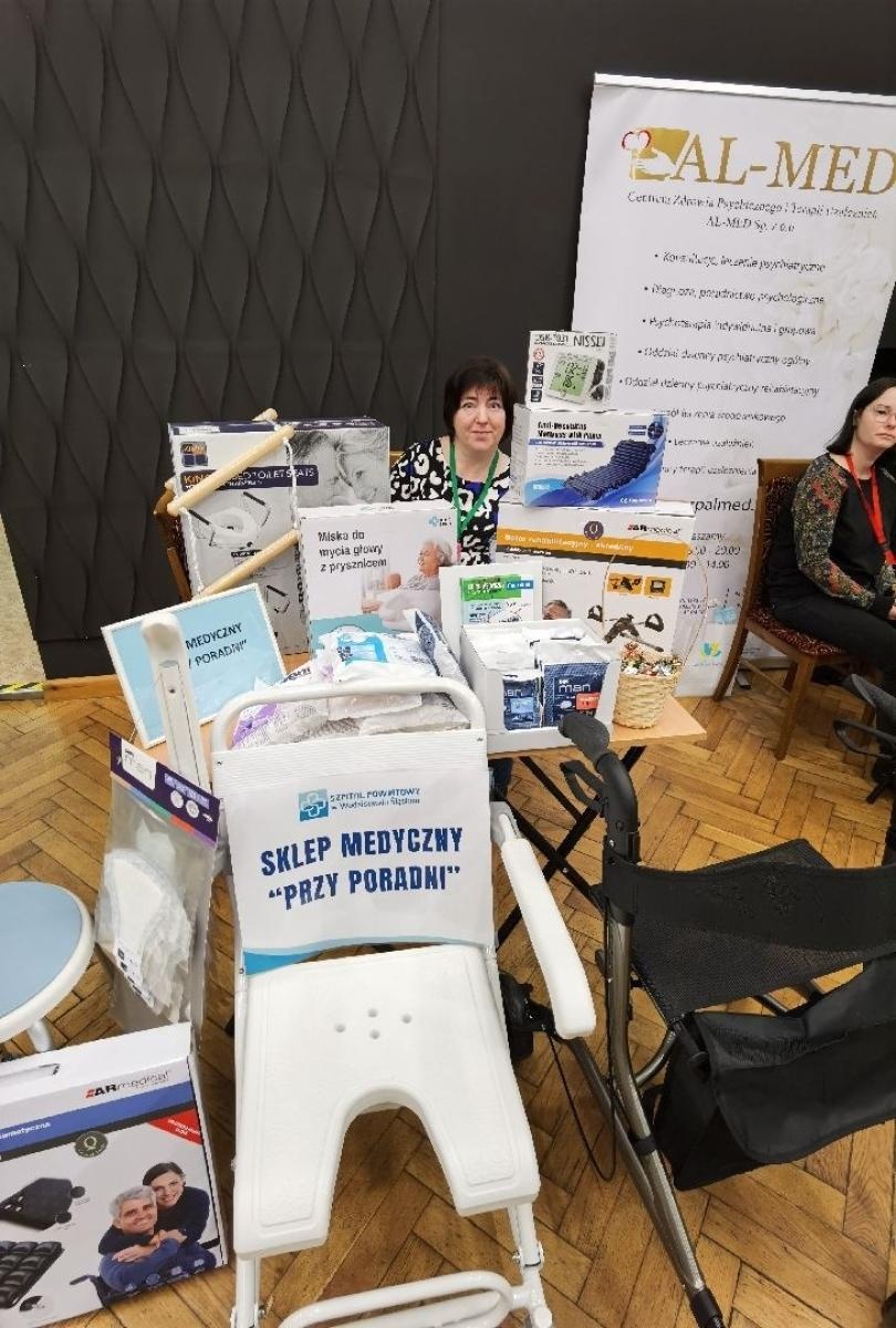 Zdjęcie w galerii na portalu naszwodzislaw.com: Targi informacyjne dla osób z niepełnosprawnościami za nami wiadomości z regionu