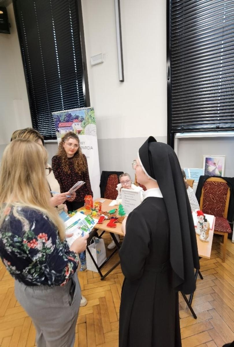 Zdjęcie w galerii na portalu naszwodzislaw.com: Targi informacyjne dla osób z niepełnosprawnościami za nami wiadomości z regionu