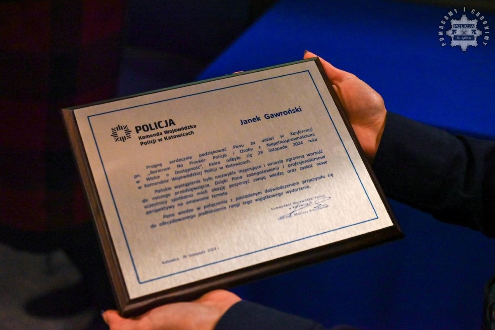 Zdjęcie w galerii na portalu naszwodzislaw.com: Konferencja Barierom na przekór w komendzie wojewódzkiej w Katowicach wiadomości z regionu