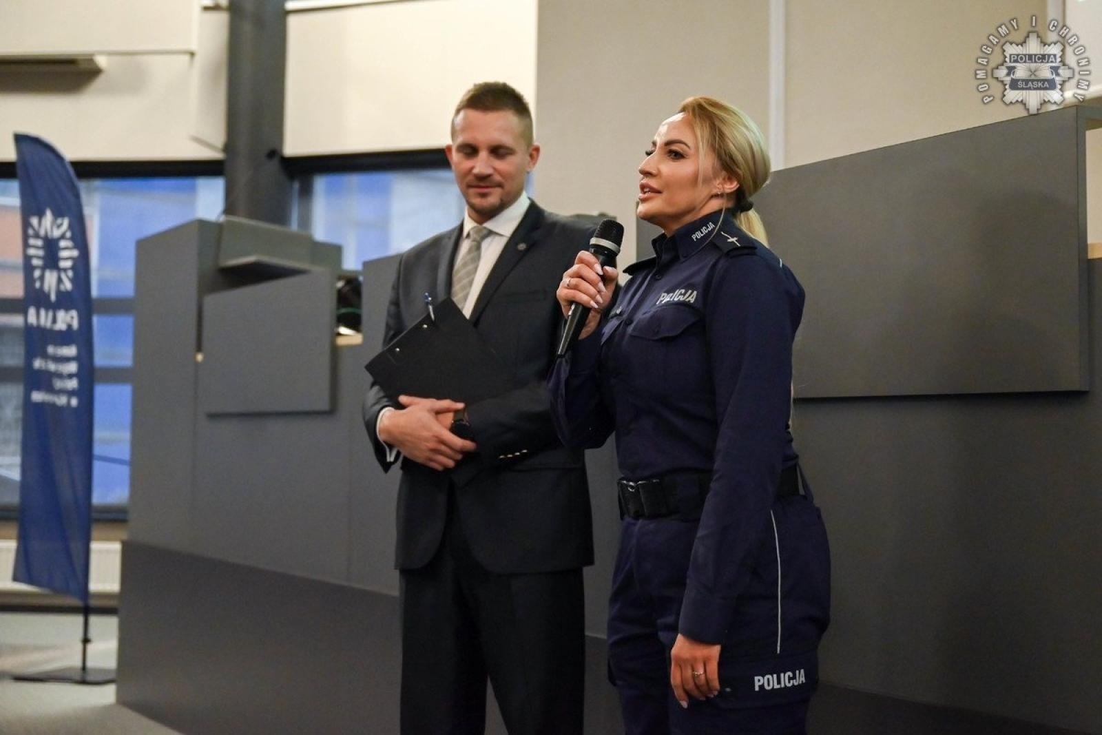 Zdjęcie w galerii na portalu naszwodzislaw.com: Konferencja Barierom na przekór w komendzie wojewódzkiej w Katowicach wiadomości z regionu