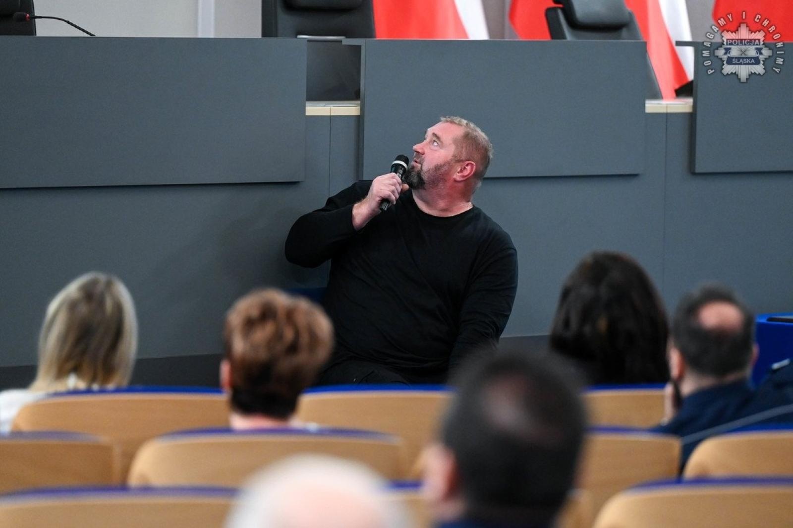 Zdjęcie w galerii na portalu naszwodzislaw.com: Konferencja Barierom na przekór w komendzie wojewódzkiej w Katowicach wiadomości z regionu