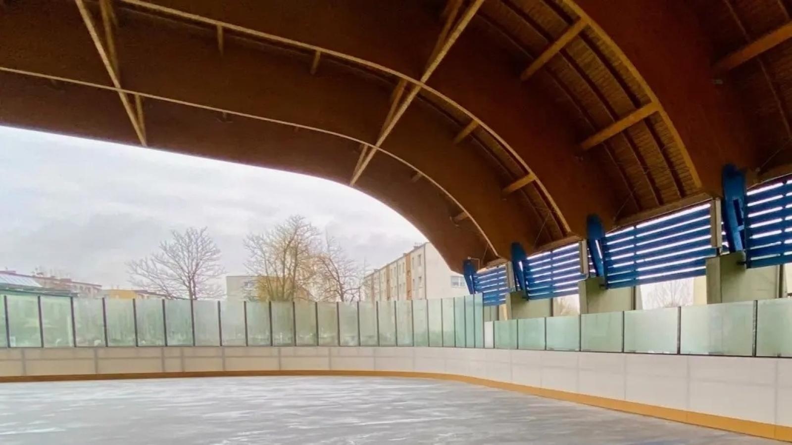 Zdjęcie w galerii na portalu naszwodzislaw.com: Lodowisko w Pszowie otwiera sezon wiadomości z regionu