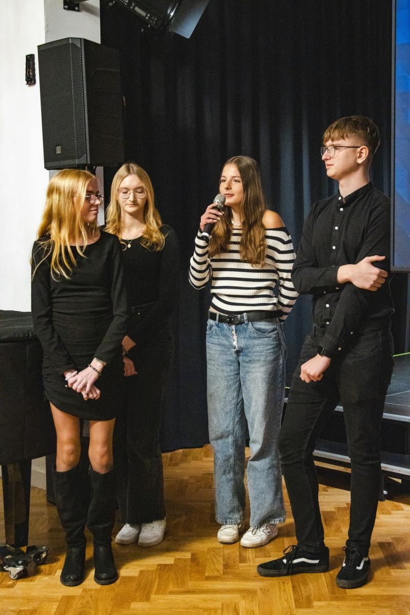 Zdjęcie w galerii na portalu naszwodzislaw.com: III Wodzisławska Giełda Wolontariatu. Święto dobroci i zaangażowania społecznego [FOTO] wiadomości z regionu