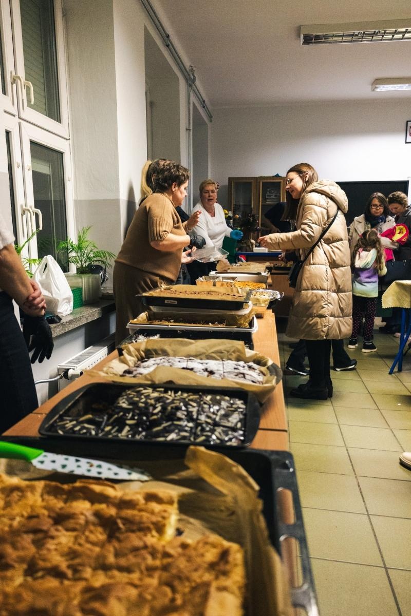 Zdjęcie w galerii na portalu naszwodzislaw.com: Świąteczna magia w Zespole Szkolno-Przedszkolnym nr 2 w Wodzisławiu Śląskim [FOTO] wiadomości z regionu