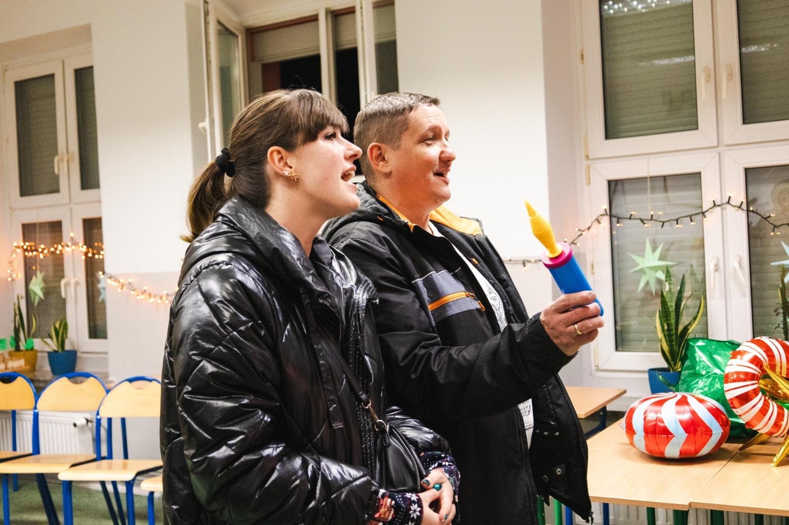 Zdjęcie w galerii na portalu naszwodzislaw.com: Świąteczna magia w Zespole Szkolno-Przedszkolnym nr 2 w Wodzisławiu Śląskim [FOTO] wiadomości z regionu