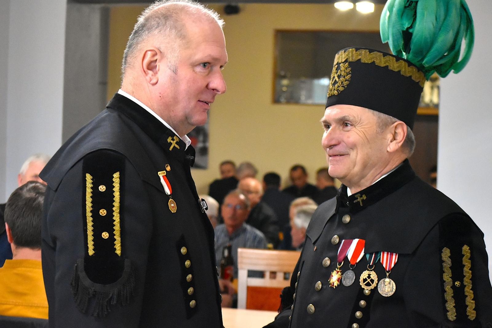 Zdjęcie w galerii na portalu naszwodzislaw.com: Górnicy świętowali Barbórkę. W Łaziskach swej patronce dziękowali już ponad 120 lat temu wiadomości z regionu