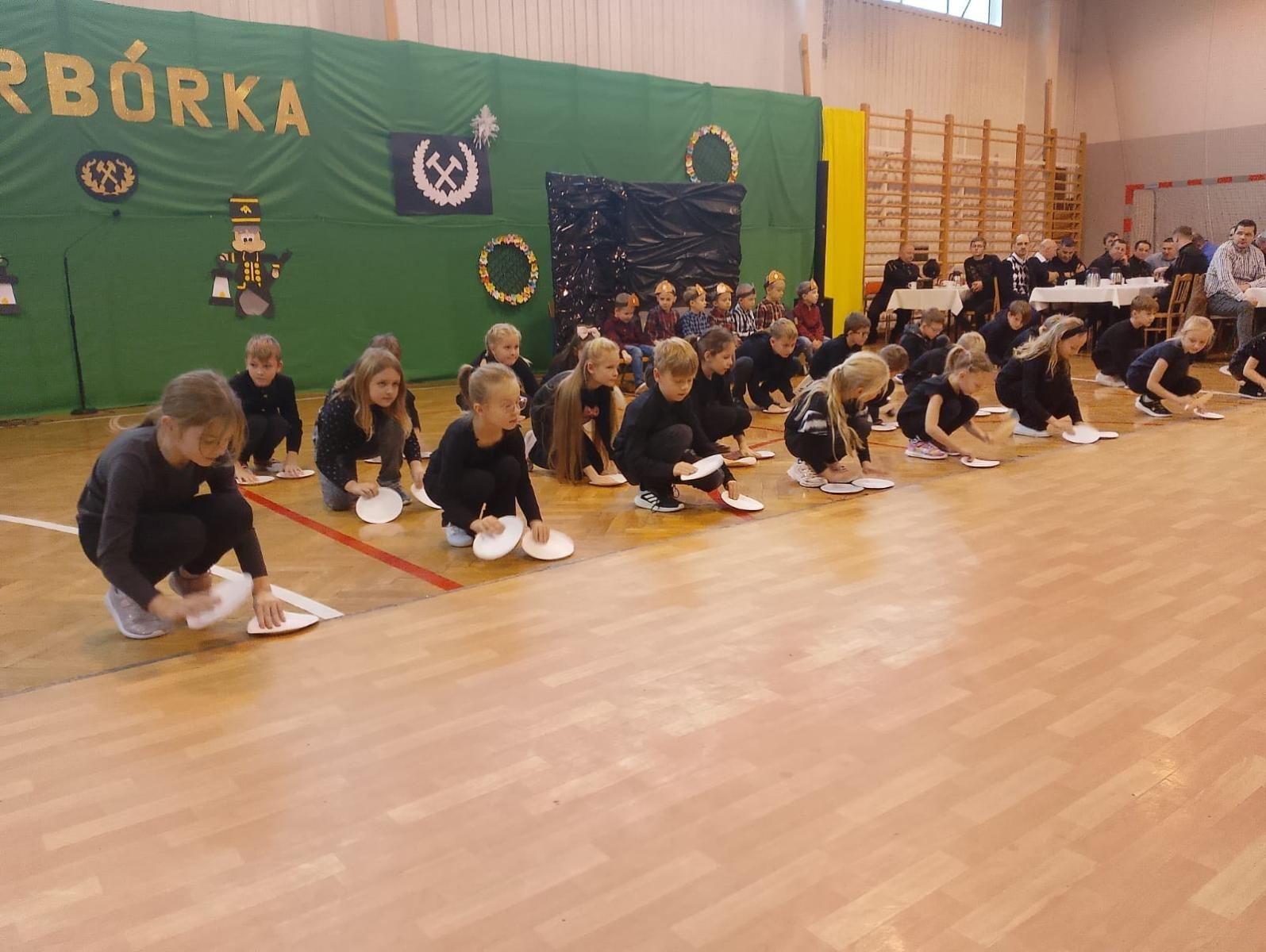 Zdjęcie w galerii na portalu naszwodzislaw.com: Barbórkowo w wodzisławskim ZSP 5 wiadomości z regionu