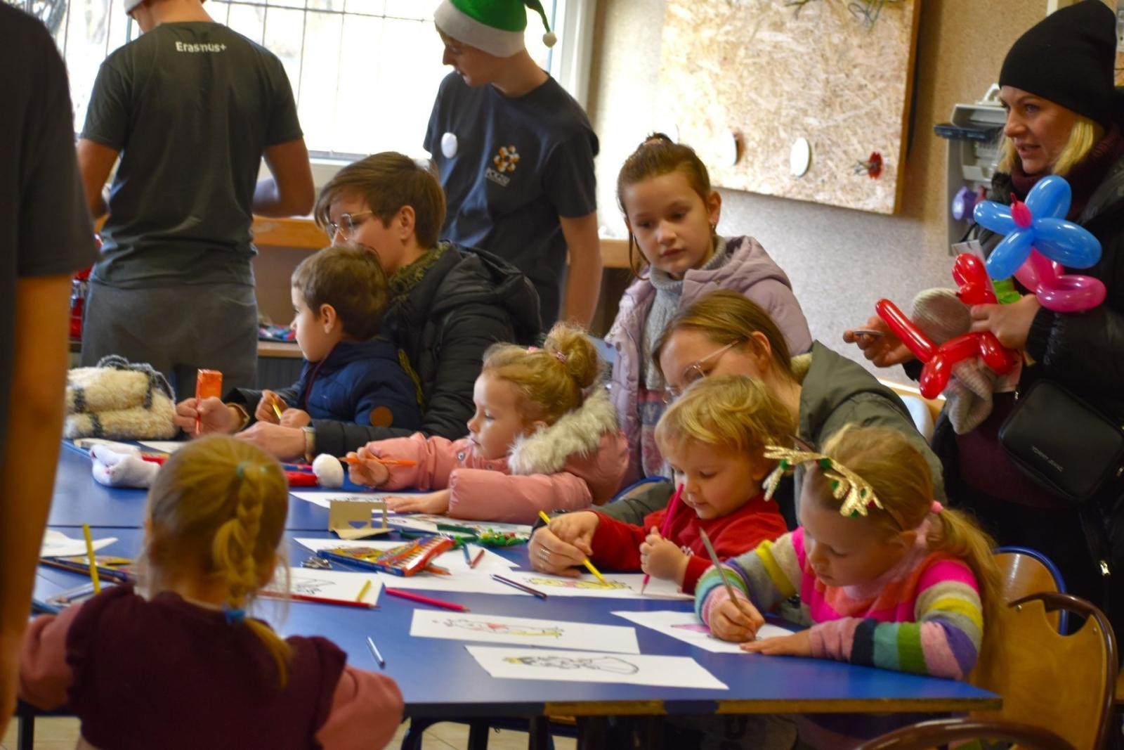 Zdjęcie w galerii na portalu naszwodzislaw.com: Barbórkowe zwiedzanie sztolni za nami wiadomości z regionu