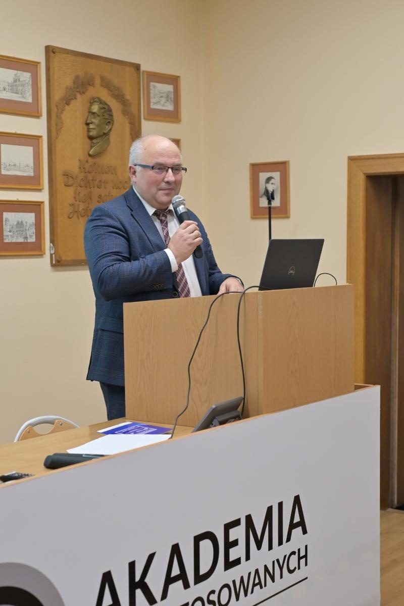 Zdjęcie w galerii na portalu naszwodzislaw.com: XVIII Raciborskie Seminarium Pedagogiczne: Refleksja nad wyzwaniami edukacji [FOTO i WIDEO] wiadomości z regionu