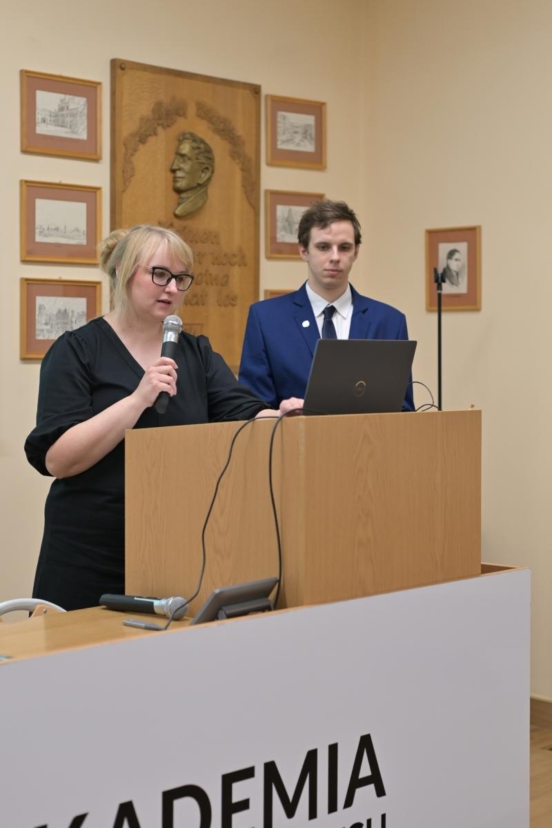 Zdjęcie w galerii na portalu naszwodzislaw.com: XVIII Raciborskie Seminarium Pedagogiczne: Refleksja nad wyzwaniami edukacji [FOTO i WIDEO] wiadomości z regionu