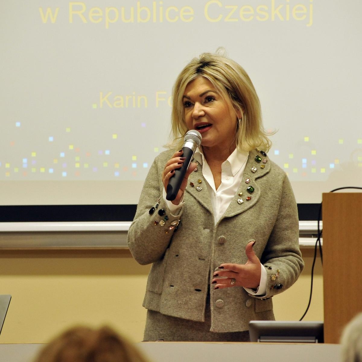 Zdjęcie w galerii na portalu naszwodzislaw.com: XVIII Raciborskie Seminarium Pedagogiczne: Refleksja nad wyzwaniami edukacji [FOTO i WIDEO] wiadomości z regionu