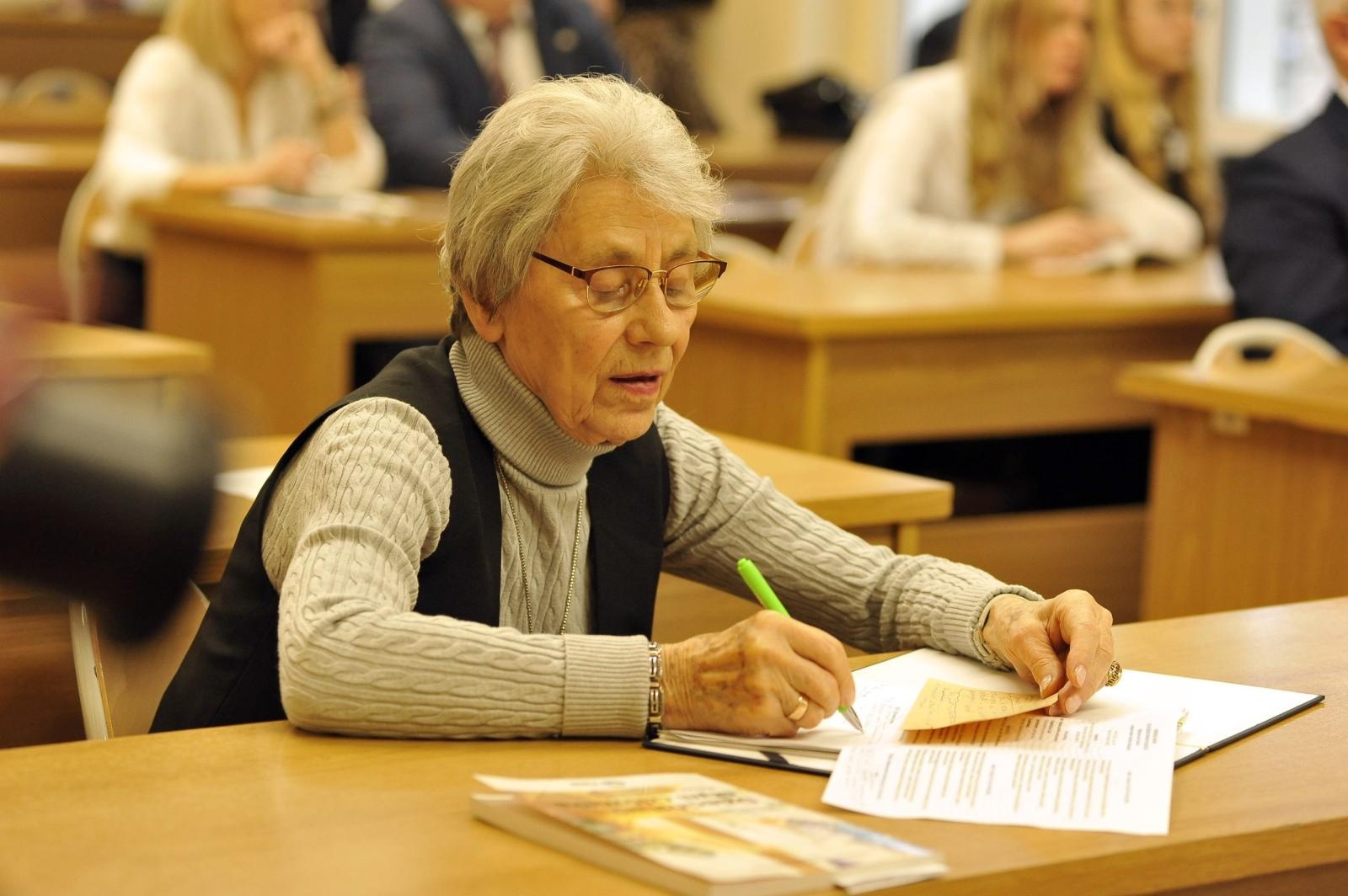 Zdjęcie w galerii na portalu naszwodzislaw.com: XVIII Raciborskie Seminarium Pedagogiczne: Refleksja nad wyzwaniami edukacji [FOTO i WIDEO] wiadomości z regionu