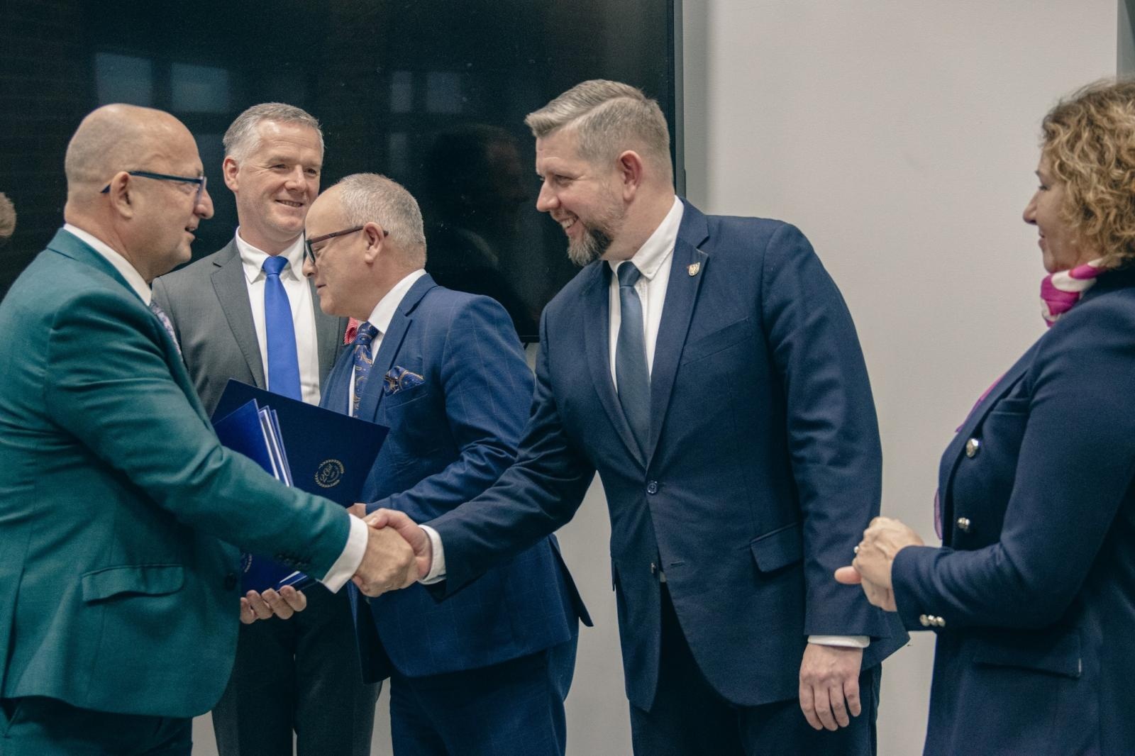 Zdjęcie w galerii na portalu naszwodzislaw.com: Izba Gospodarcza w Wodzisławiu Śląskim ma już dwadzieścia lat wiadomości z regionu