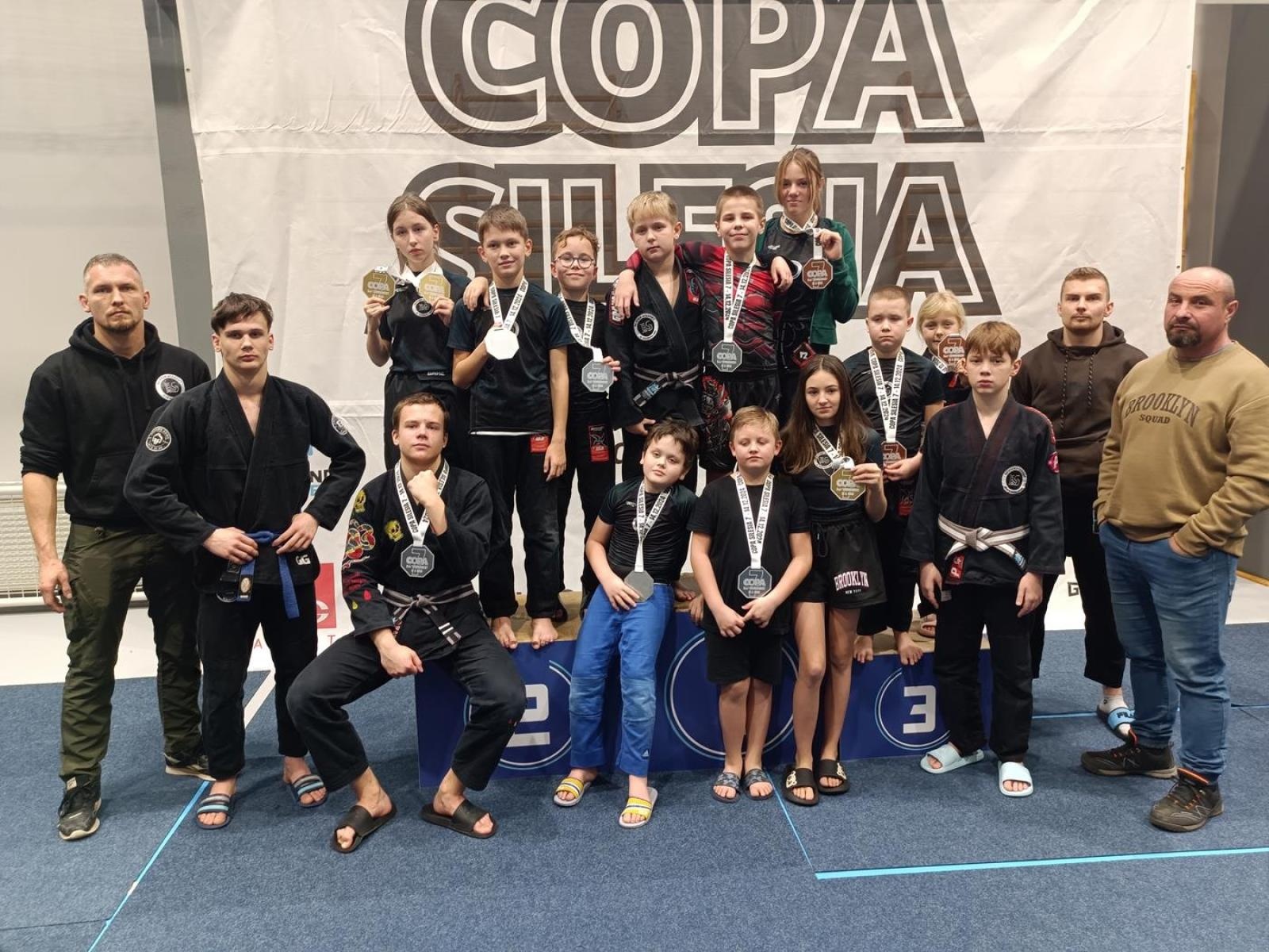 Zdjęcie w galerii na portalu naszwodzislaw.com: Kolejne medale zawodników KS Stein Academy wiadomości z regionu