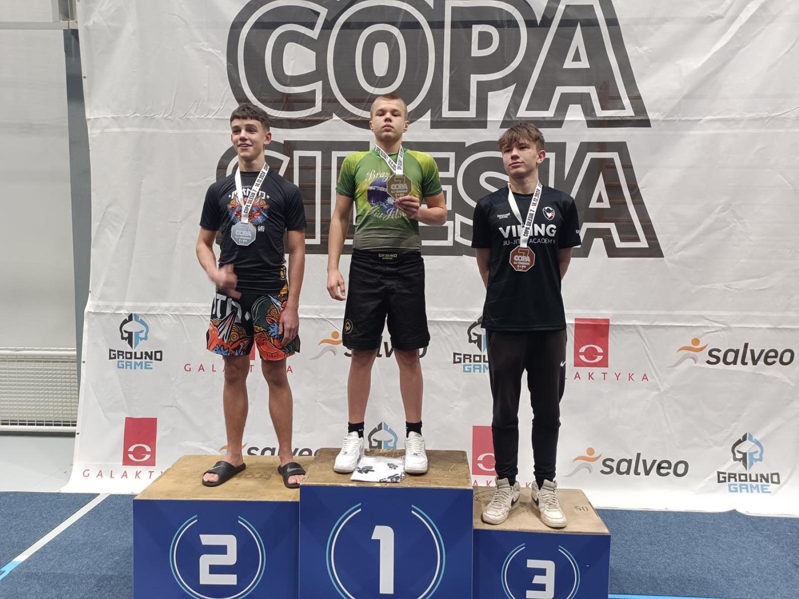 Zdjęcie w galerii na portalu naszwodzislaw.com: Kolejne medale zawodników KS Stein Academy wiadomości z regionu