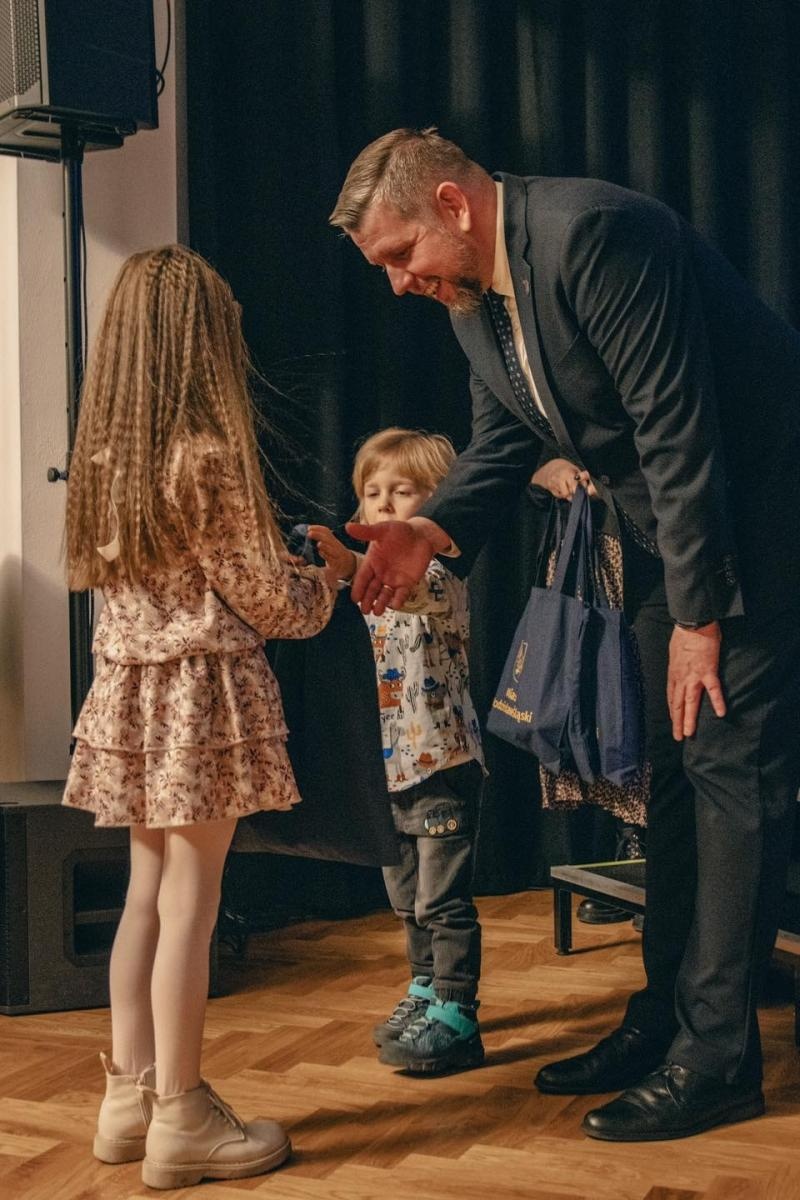 Zdjęcie w galerii na portalu naszwodzislaw.com: Poznaliśmy laureatów konkursu na najpiękniejszy stroik [FOTO] wiadomości z regionu