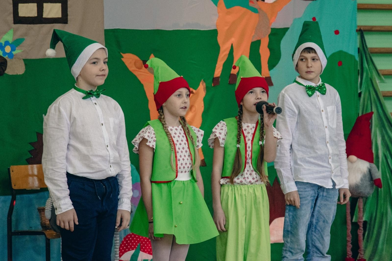 Zdjęcie w galerii na portalu naszwodzislaw.com: Ekopracownia pod chmurką w SP 15 otwarta [FOTO] wiadomości z regionu