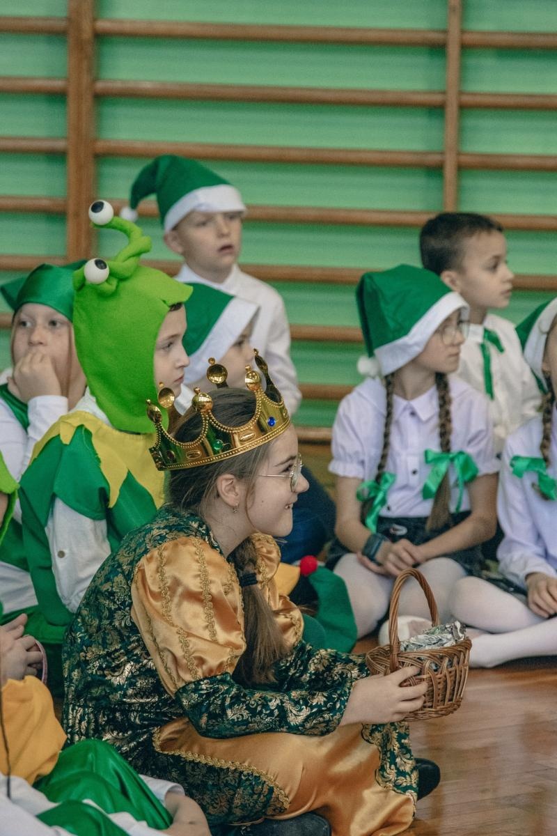 Zdjęcie w galerii na portalu naszwodzislaw.com: Ekopracownia pod chmurką w SP 15 otwarta [FOTO] wiadomości z regionu