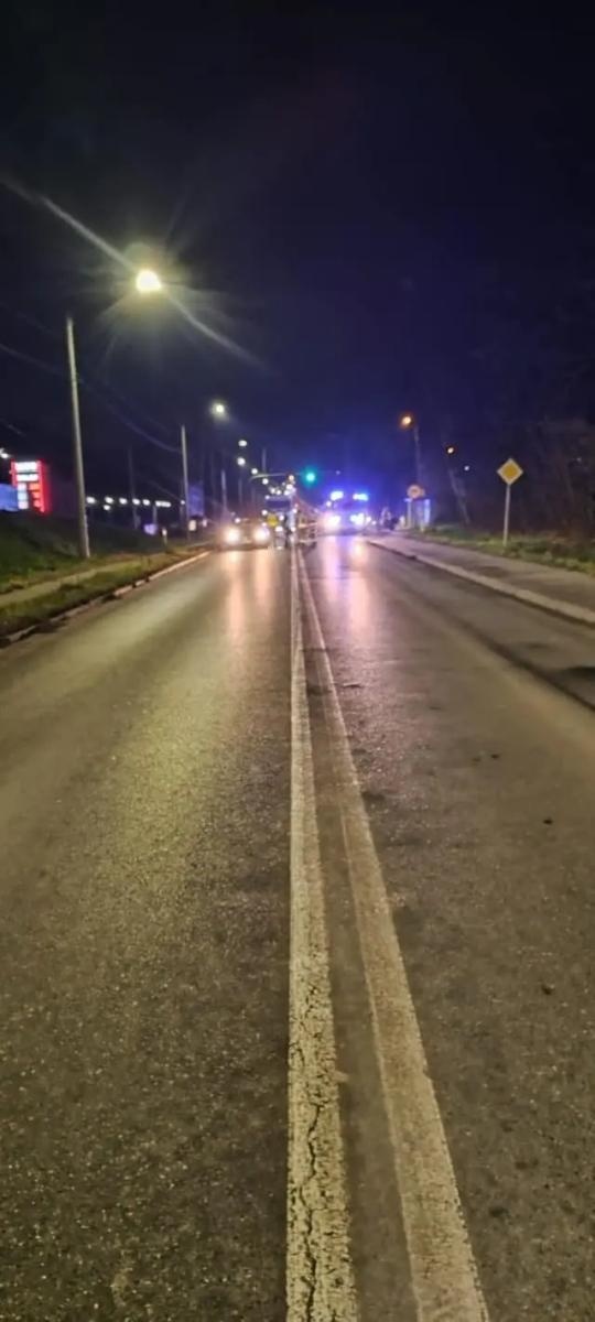 Zdjęcie w galerii na portalu naszwodzislaw.com: Policja poszukuje sprawcy wypadku drogowego wiadomości z regionu