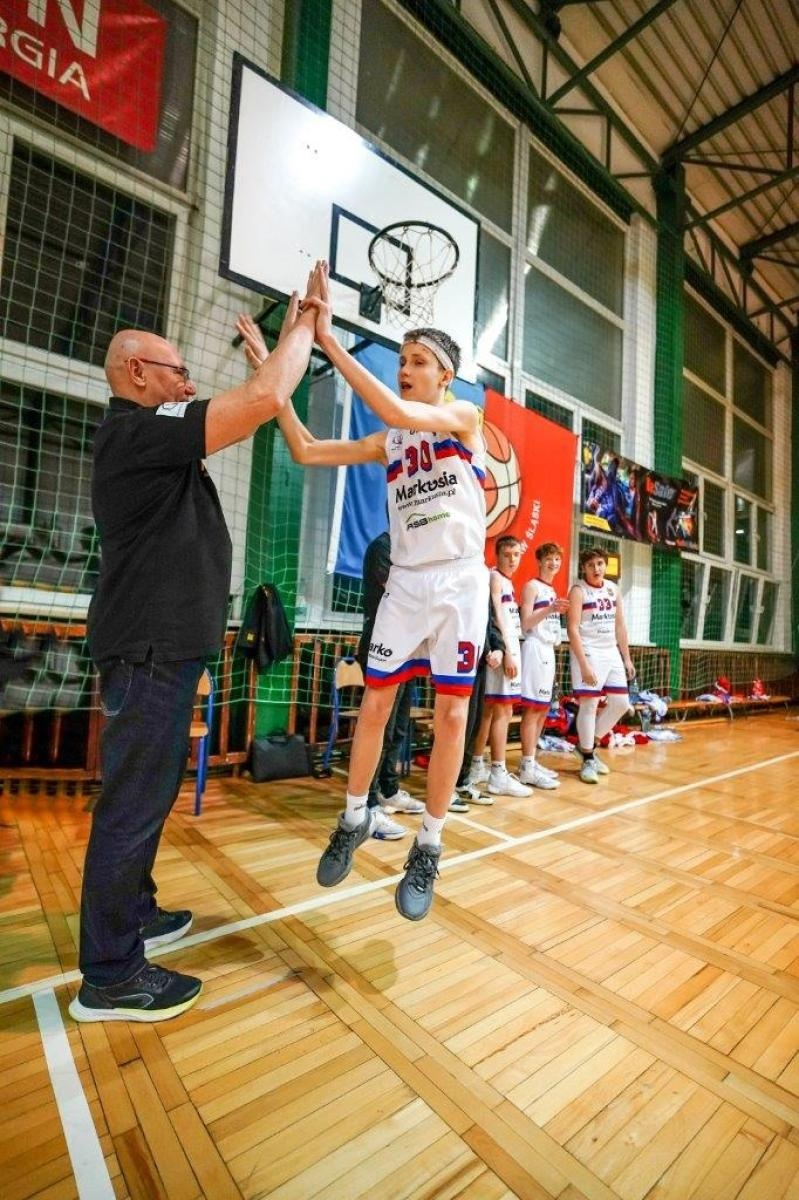 Zdjęcie w galerii na portalu naszwodzislaw.com: Koszykówka. Kadeci MKS Wodzisław Śląski z awansem do finału A wiadomości z regionu