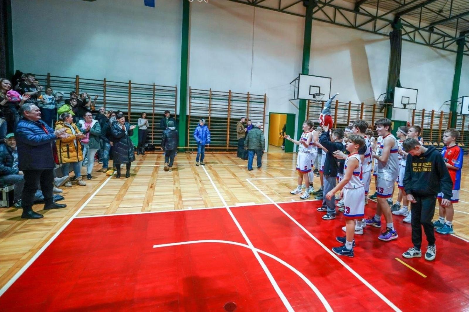 Zdjęcie w galerii na portalu naszwodzislaw.com: Koszykówka. Kadeci MKS Wodzisław Śląski z awansem do finału A wiadomości z regionu