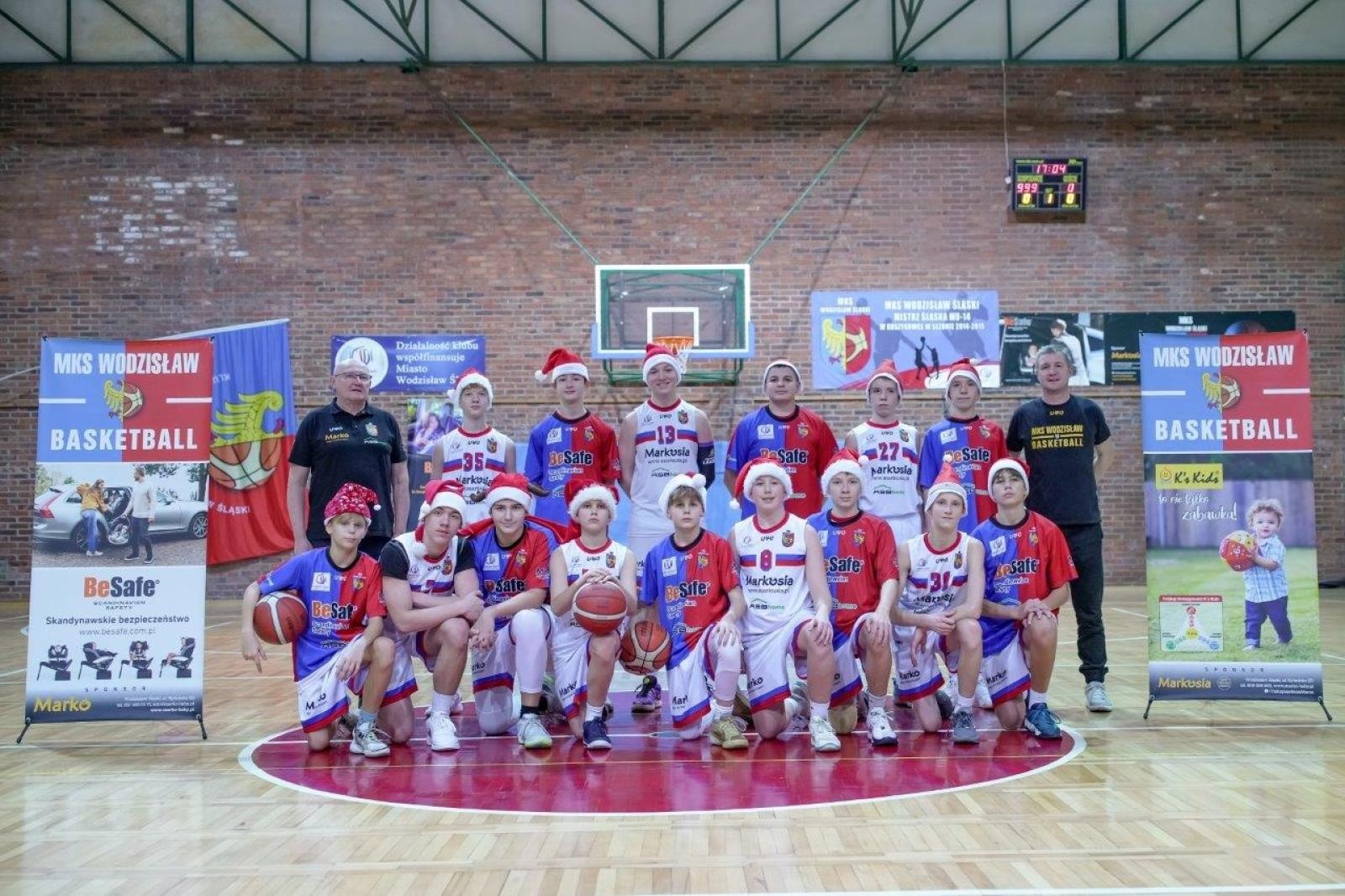 Zdjęcie w galerii na portalu naszwodzislaw.com: Koszykówka. Kadeci MKS Wodzisław Śląski z awansem do finału A wiadomości z regionu