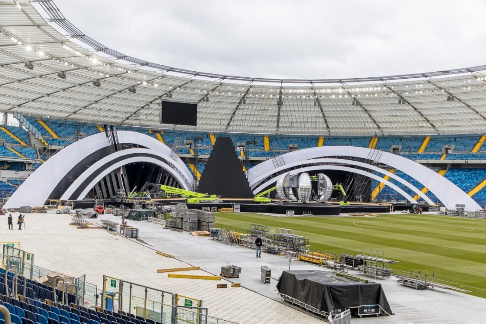 Zdjęcie w galerii na portalu naszwodzislaw.com: Spektakularna scena i plejada muzycznych gwiazd. Śląskie ma przepis na najlepszą sylwestrową imprezę w Polsce wiadomości z regionu