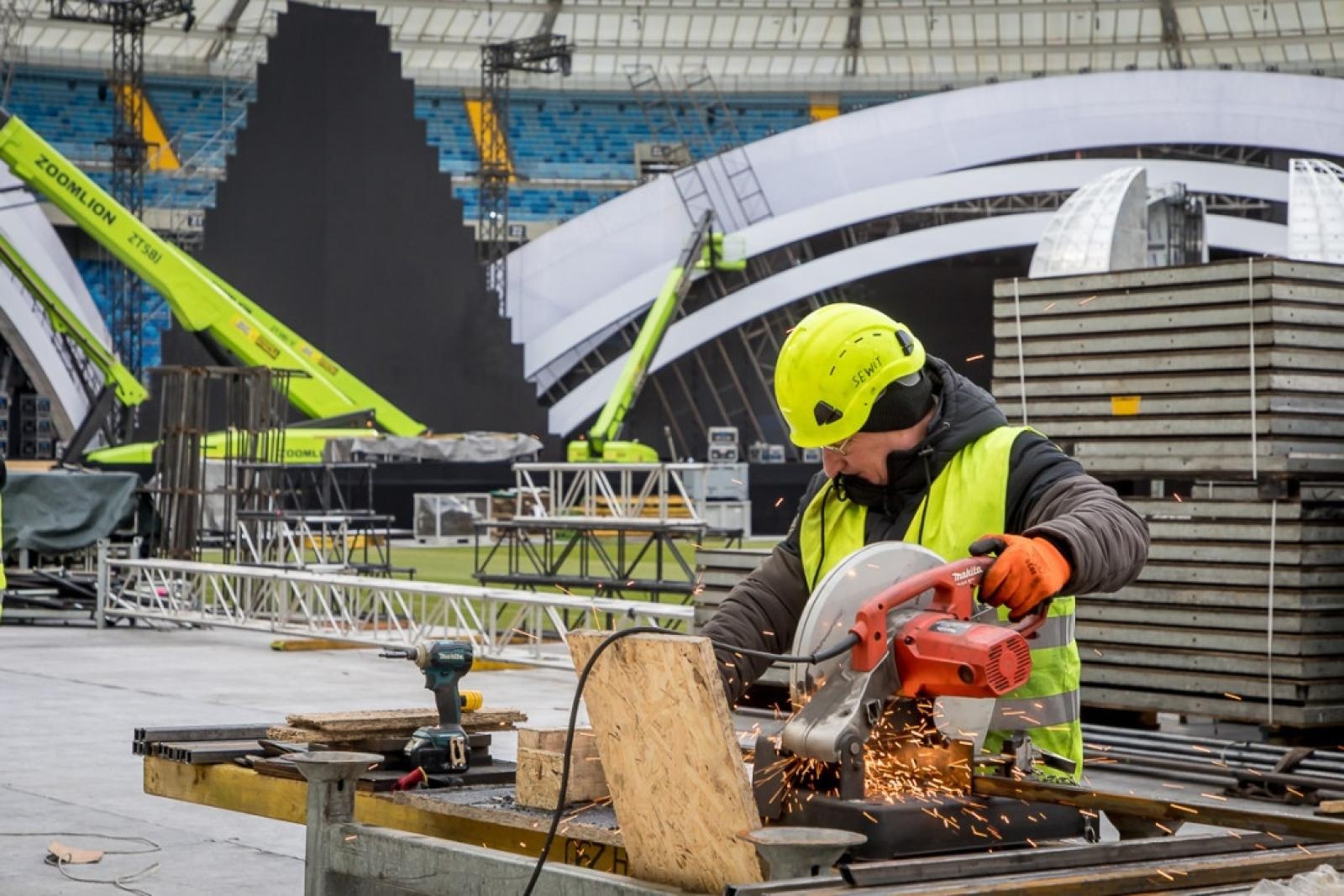 Zdjęcie w galerii na portalu naszwodzislaw.com: Spektakularna scena i plejada muzycznych gwiazd. Śląskie ma przepis na najlepszą sylwestrową imprezę w Polsce wiadomości z regionu